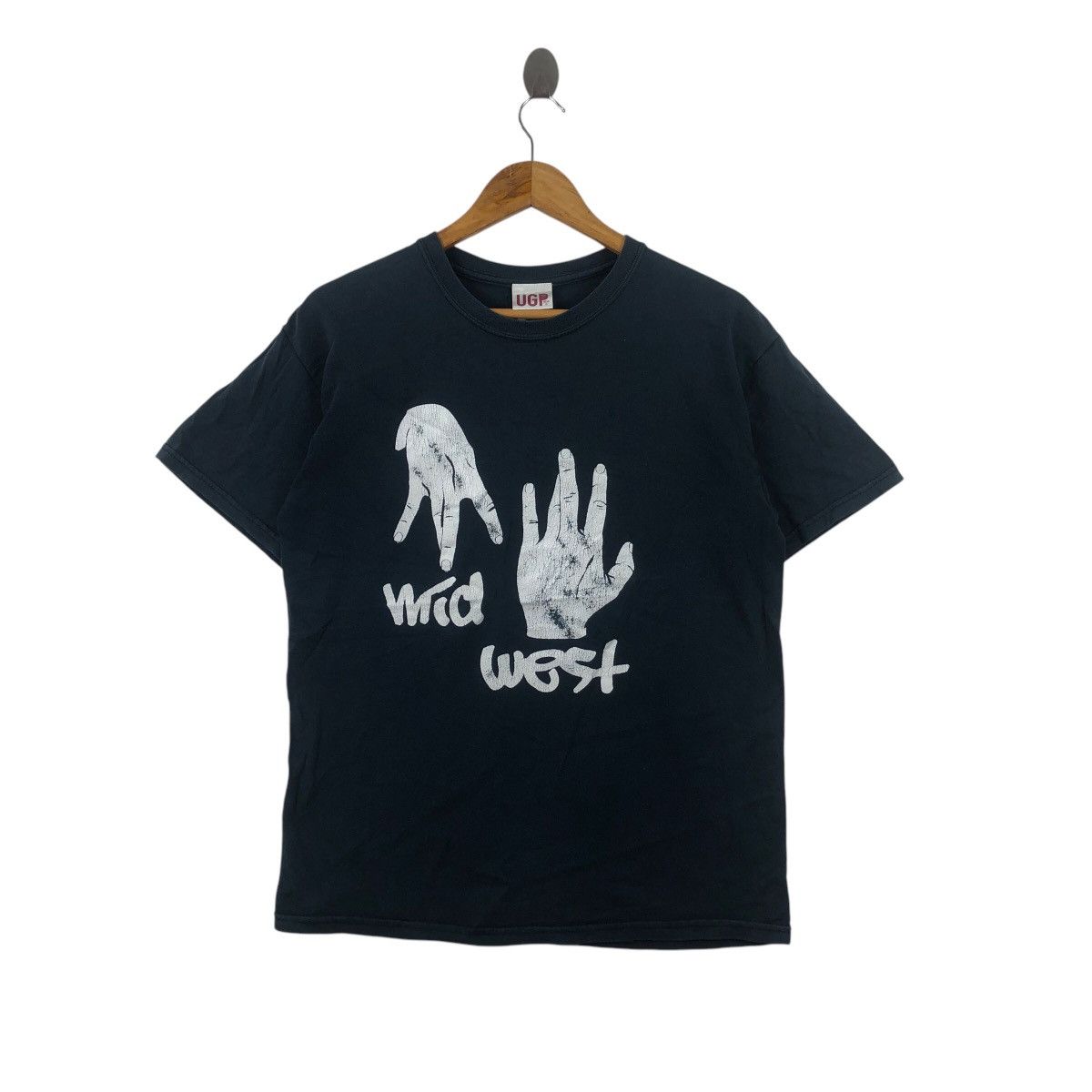 Vintage Vintage UGP WEAR IT Mid West Hand Gestures Tee Shirt Top Size US M / EU 48-50 / 2 - 1 Thumbnail