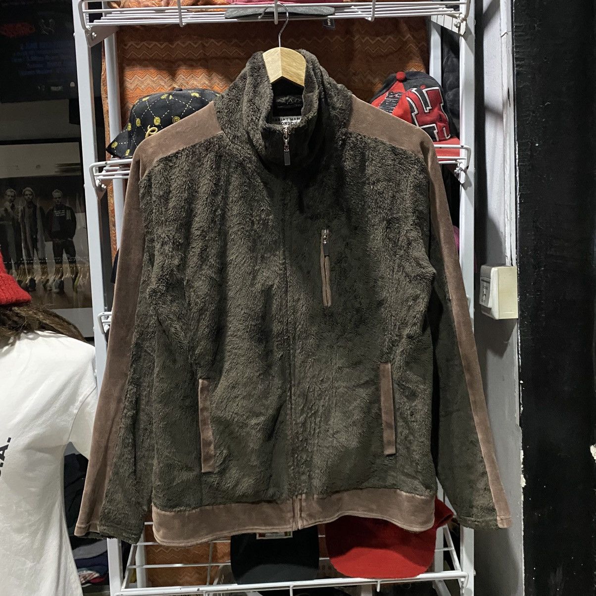 Katharine Hamnett London Vintage fleece-lined bomber jacket with suede-like panels Size US M / EU 48-50 / 2 - 1 Thumbnail