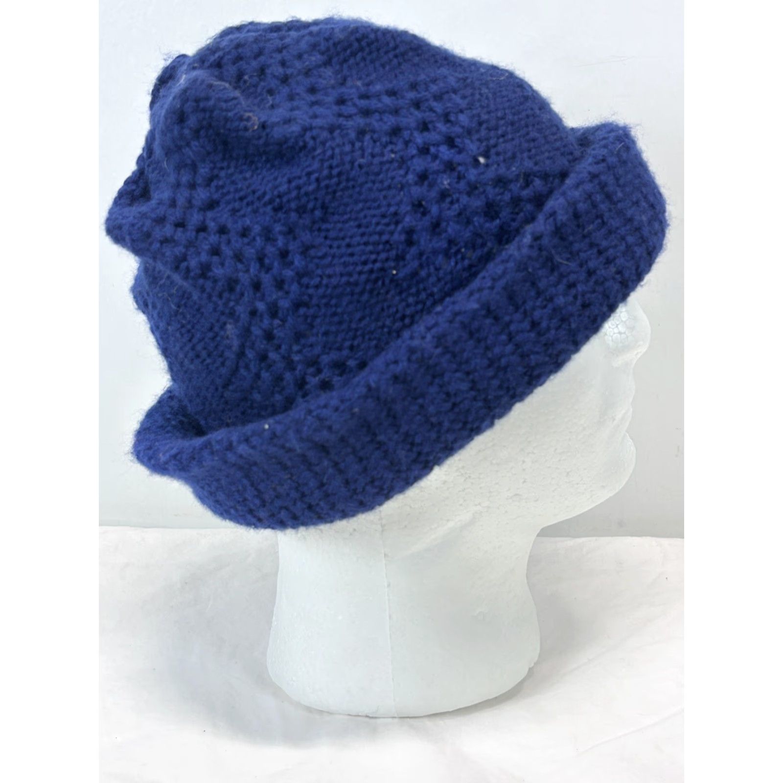 Vintage VINTAGE Knit Hat Women's One Size Navy Blue 1970s Made in Japan Boho Acrylic Knit Hat Women One Size Navy Blue 70s Japan Mens/Womens Size ONE SIZE - 5 Thumbnail