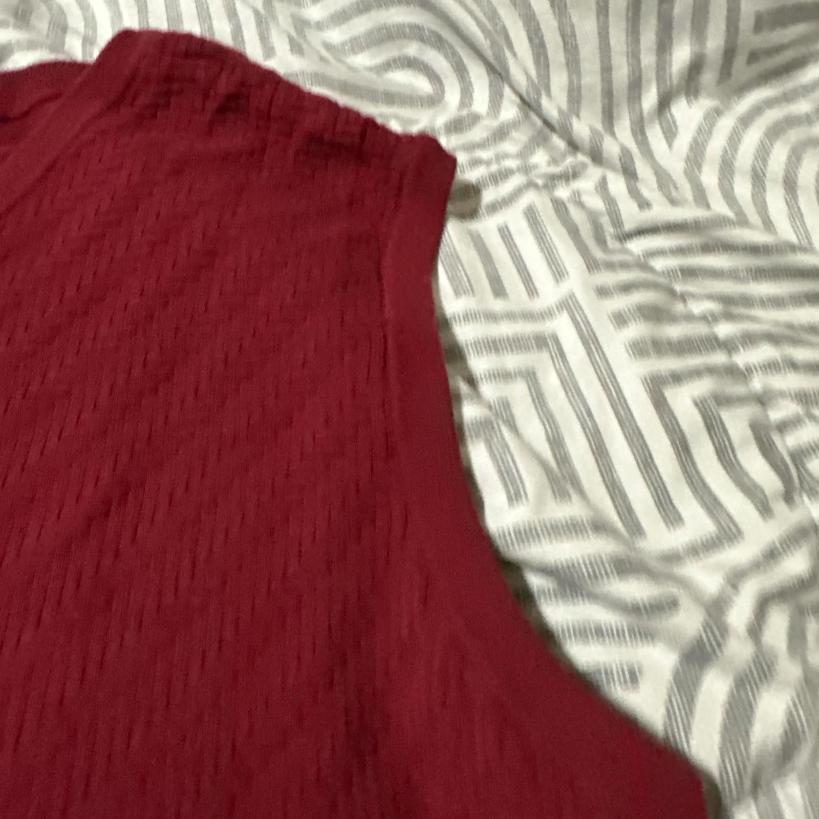 Roundtree & Yorke Roundtree and Yorke Men's burgundy Sweater Vest 1 Casual 2XL Size US XXL / EU 58 / 5 - 4 Thumbnail