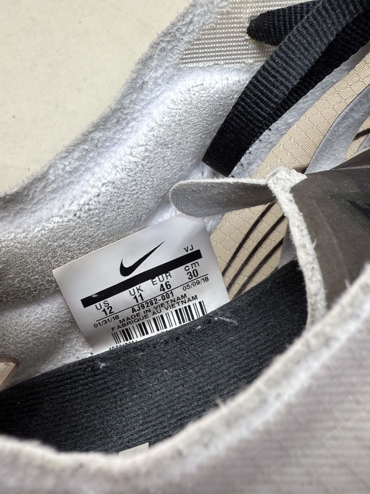Nike RARE Nike Zoom Fly SP 1st Generation Men size 12 US Size US 12 / EU 45 - 10 Thumbnail