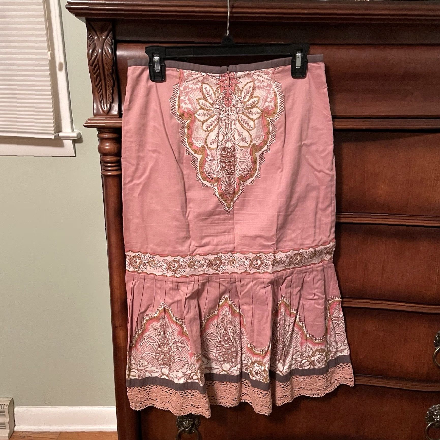 Vintage VINTAGE Plenty Cottagecore Skirt Sz 6 pink paisley crochet lace hem Shabby chic Midi A-Line Womens Size 28" / US 6 / IT 42 - 3 Thumbnail