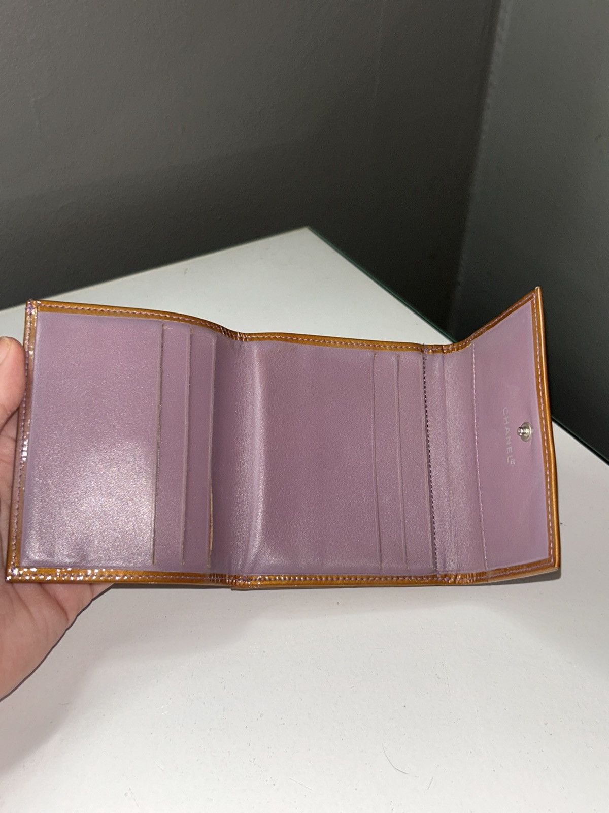 Chanel Vintage Chanel Chestnut Orange Patent Leather Compact Wallet Size ONE SIZE - 8 Thumbnail