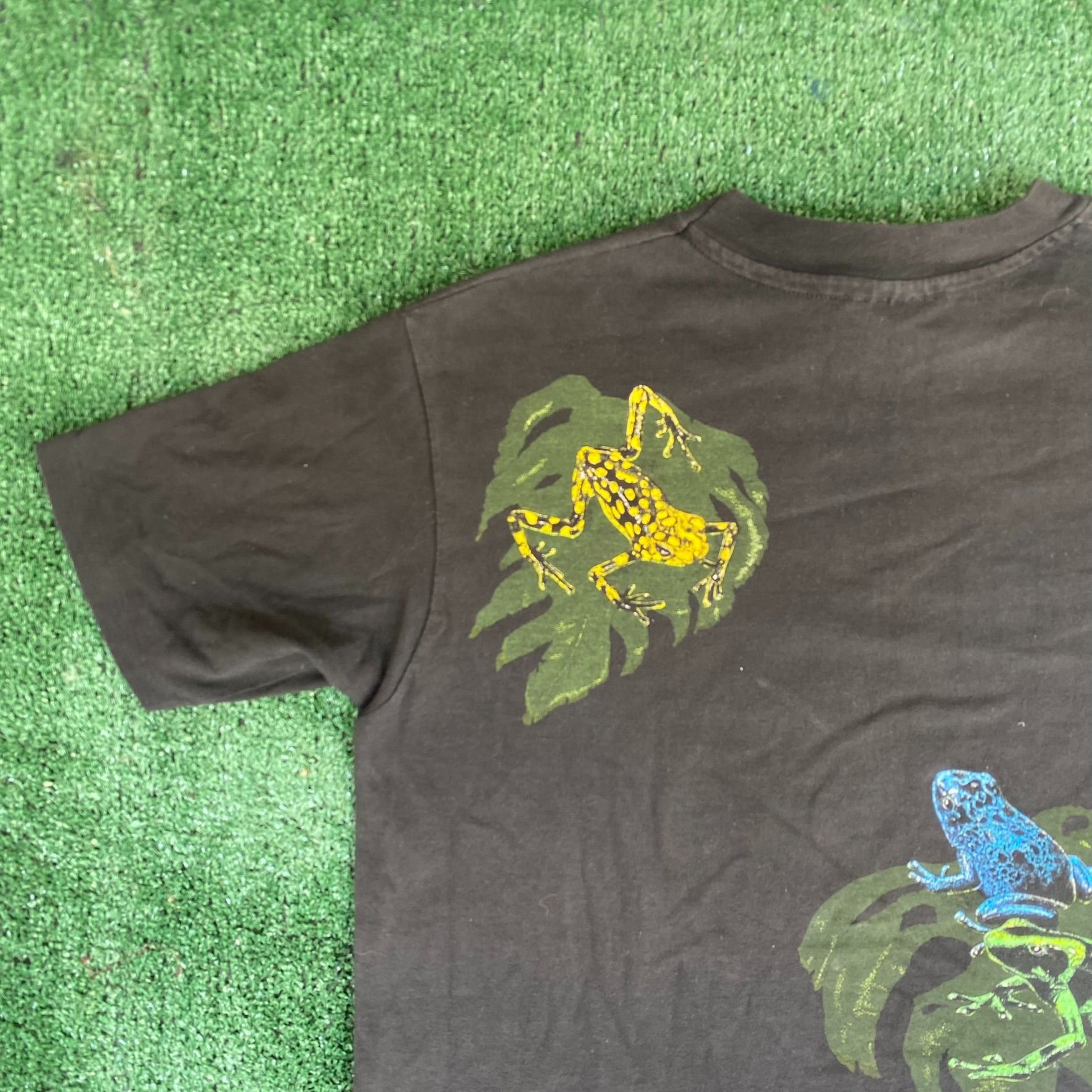 Hanes Vintage 90s Rainforest Frogs Shirt Nature Animal Jungle Tee Size US M / EU 48-50 / 2 - 8 Thumbnail