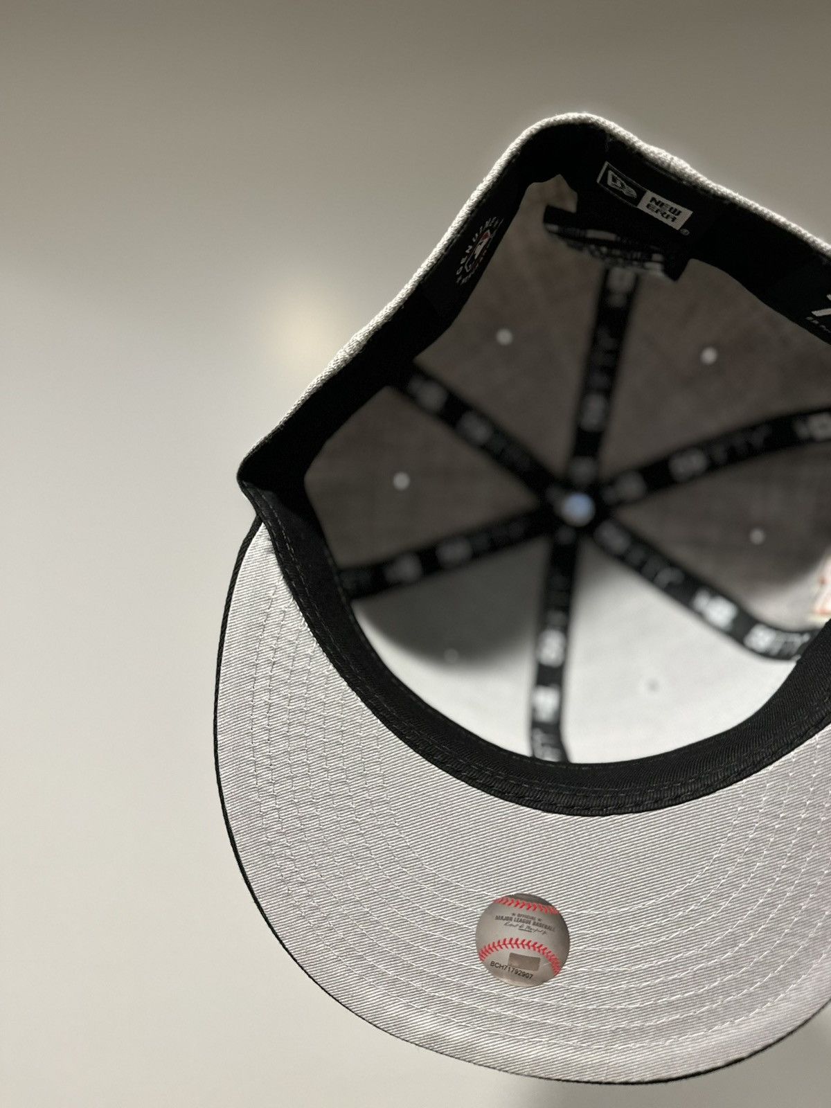 Hat Club × MyFitteds × New Era Burdeens Chicago exclusive Baltimore Orioles ROTY pack 7 3/8 Size ONE SIZE - 4 Thumbnail