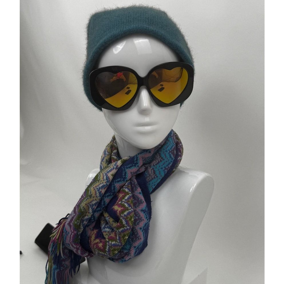 Moschino Moschino Heart Shaped Jet Black Oversized Frame Sunglasses Size ONE SIZE - 5 Thumbnail