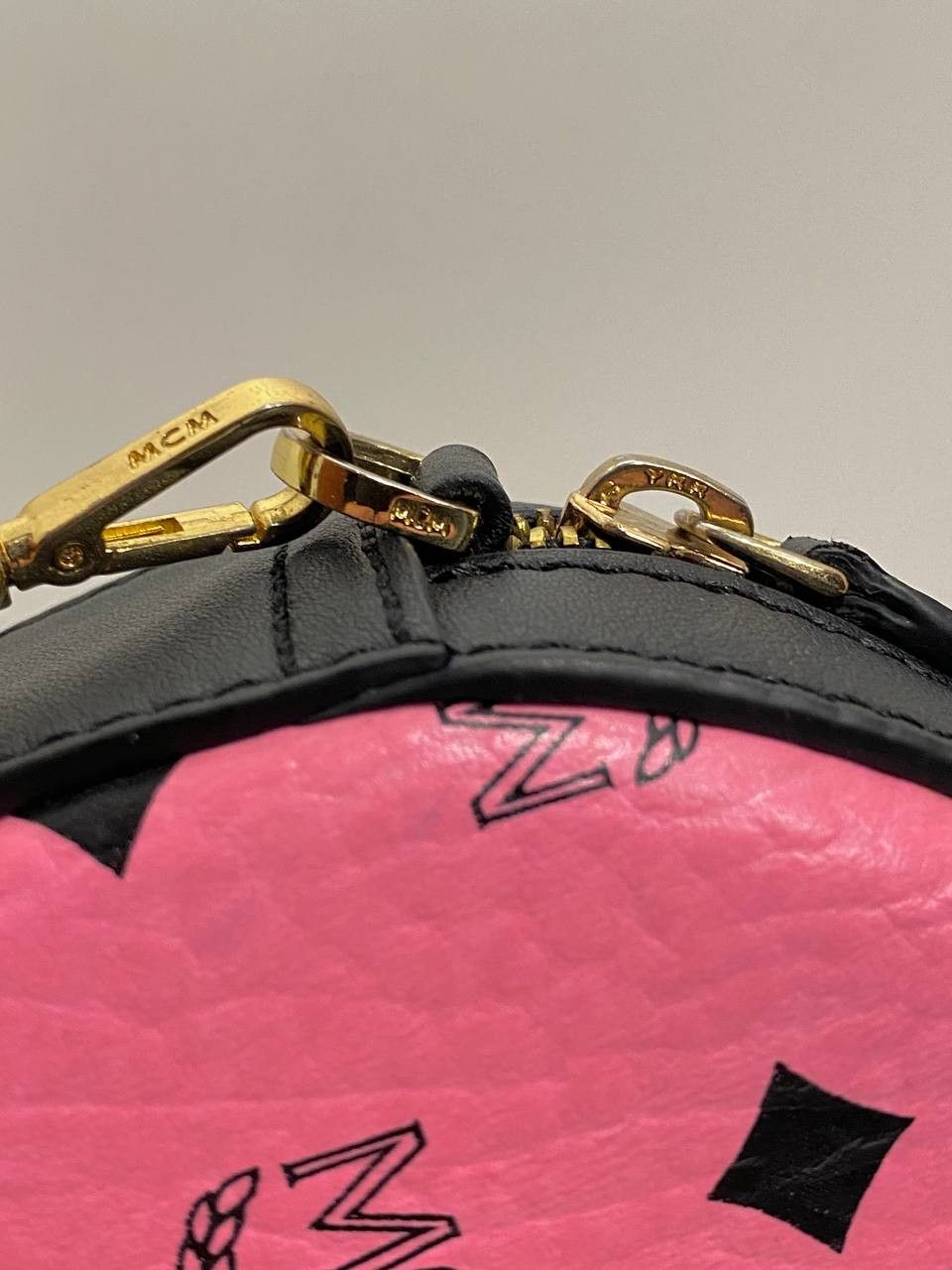 MCM MCM Visetos Rabbit Tambourine Round Crossbody Bag Pink Size ONE SIZE - 9 Thumbnail