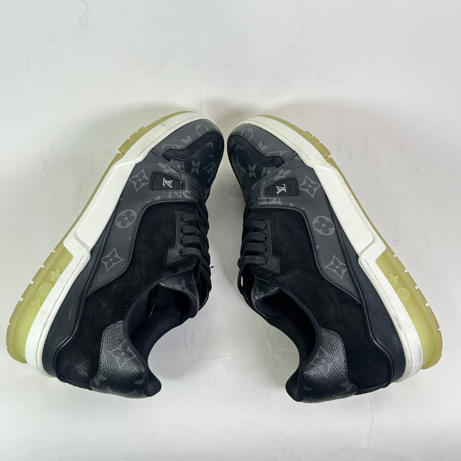 Louis Vuitton Louis Vuitton Black Monogram Trainer Size LV 9 Size US 10.5 / EU 43-44 - 5 Thumbnail