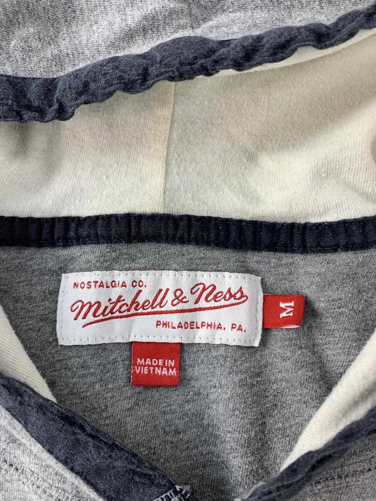 Mitchell & Ness Mitchell & Ness Pullover Hoodies Unisex Henley Neck Size M / US 6-8 / IT 42-44 - 5 Thumbnail
