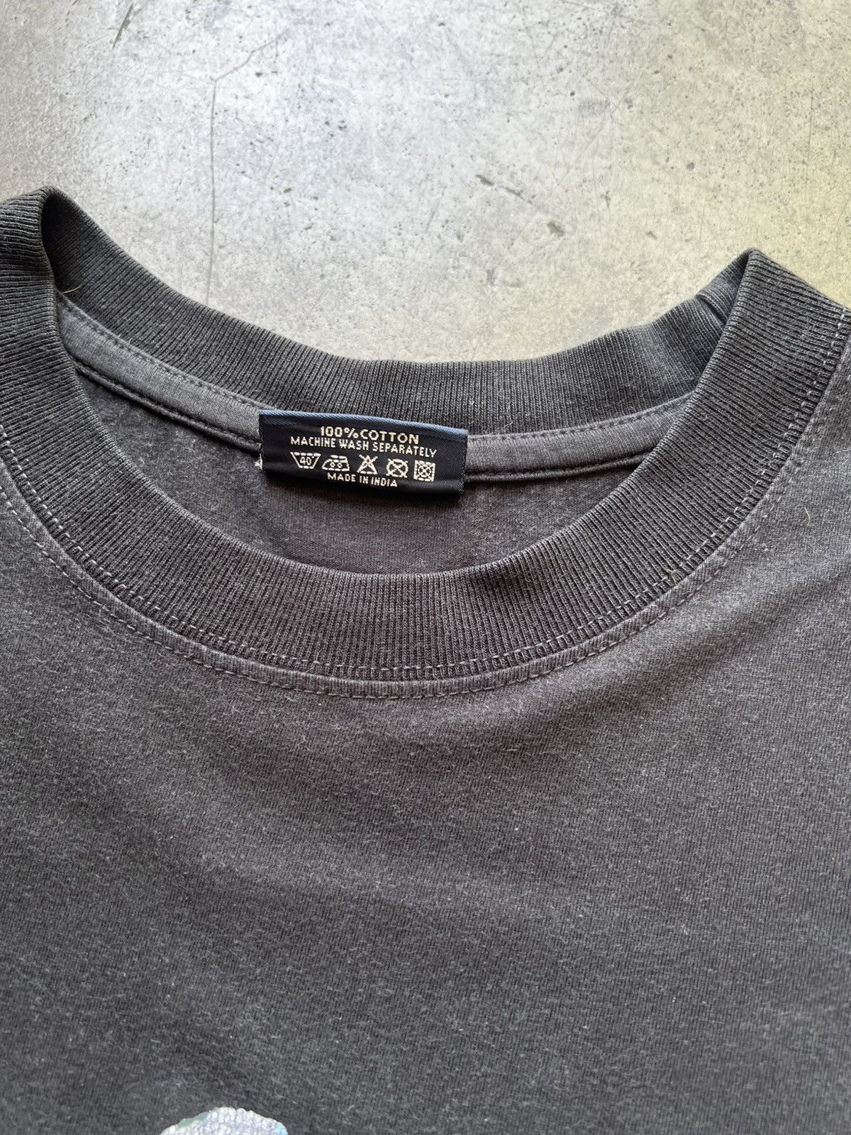 Vintage 2007 Metal Gear Solid 4 Snake Solo Video Game Tee Shirt Size US L / EU 52-54 / 3 - 6 Thumbnail
