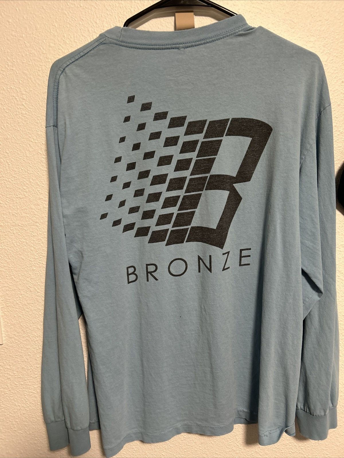 Bronze 56k Men's Long Sleeve T-Shirt Bronze56K Size L Gently Used Size US L / EU 52-54 / 3 - 2 Thumbnail