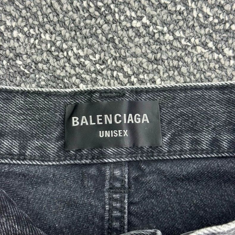 Balenciaga Balenciaga size XS Washed gray slightly destroys jeans. Size US 27 - 6 Thumbnail