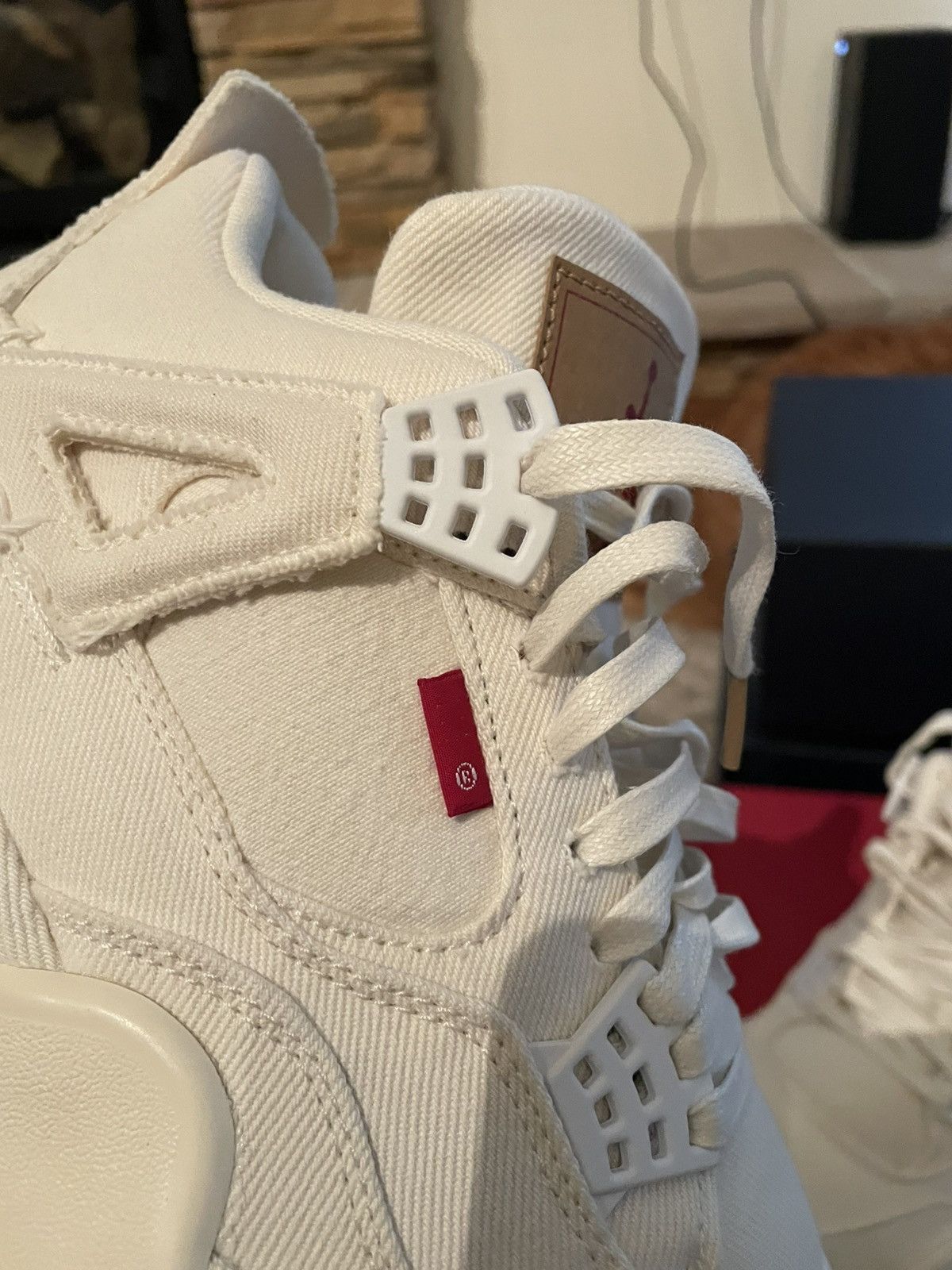Jordan Brand × Levi's Jordan 4 White Levi Blank Tag sz 9 Size US 9 / EU 42 - 6 Thumbnail