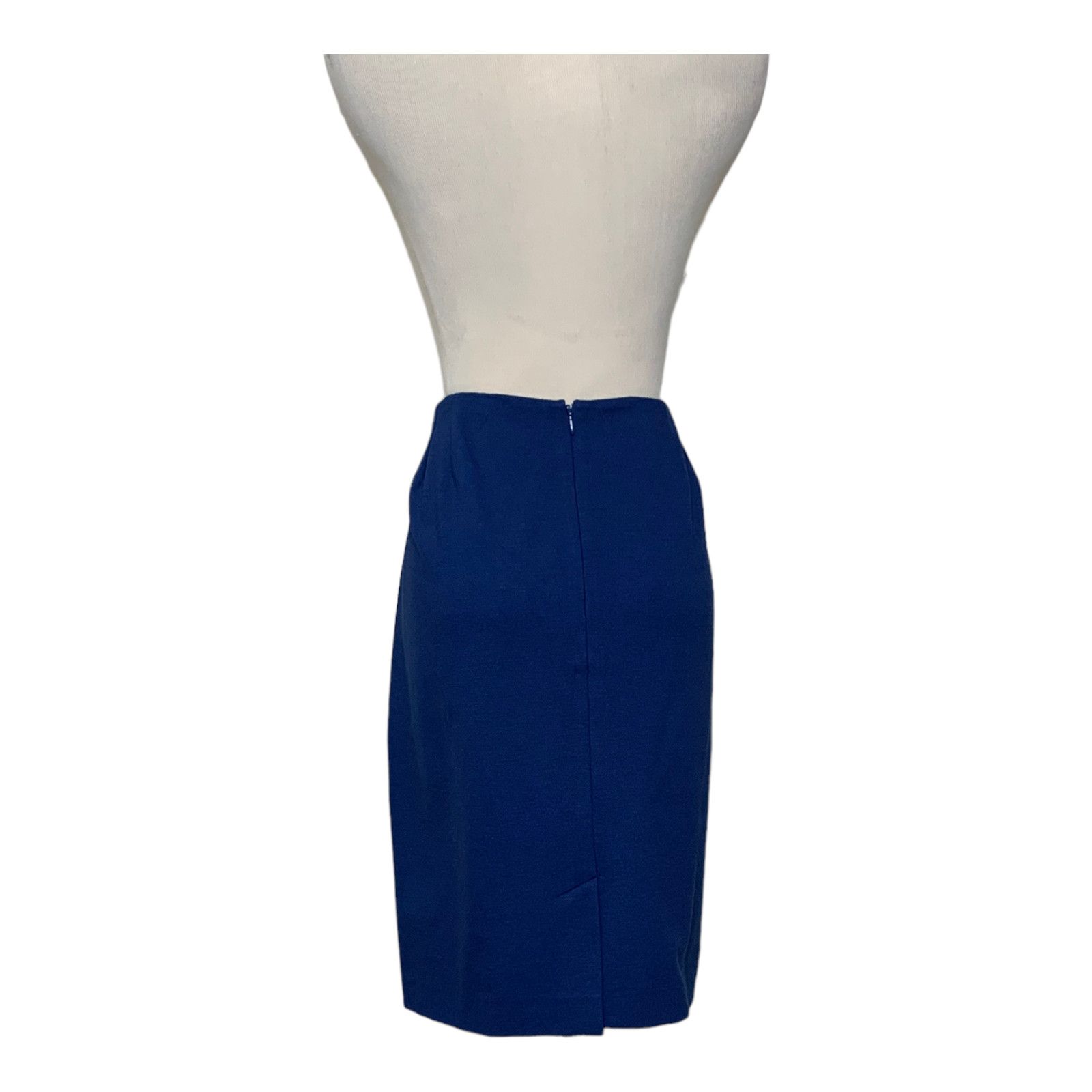 Talbots Talbots blue power suit set blazer is 4P skirt is 6P Size S / US 4 / IT 40 - 8 Thumbnail