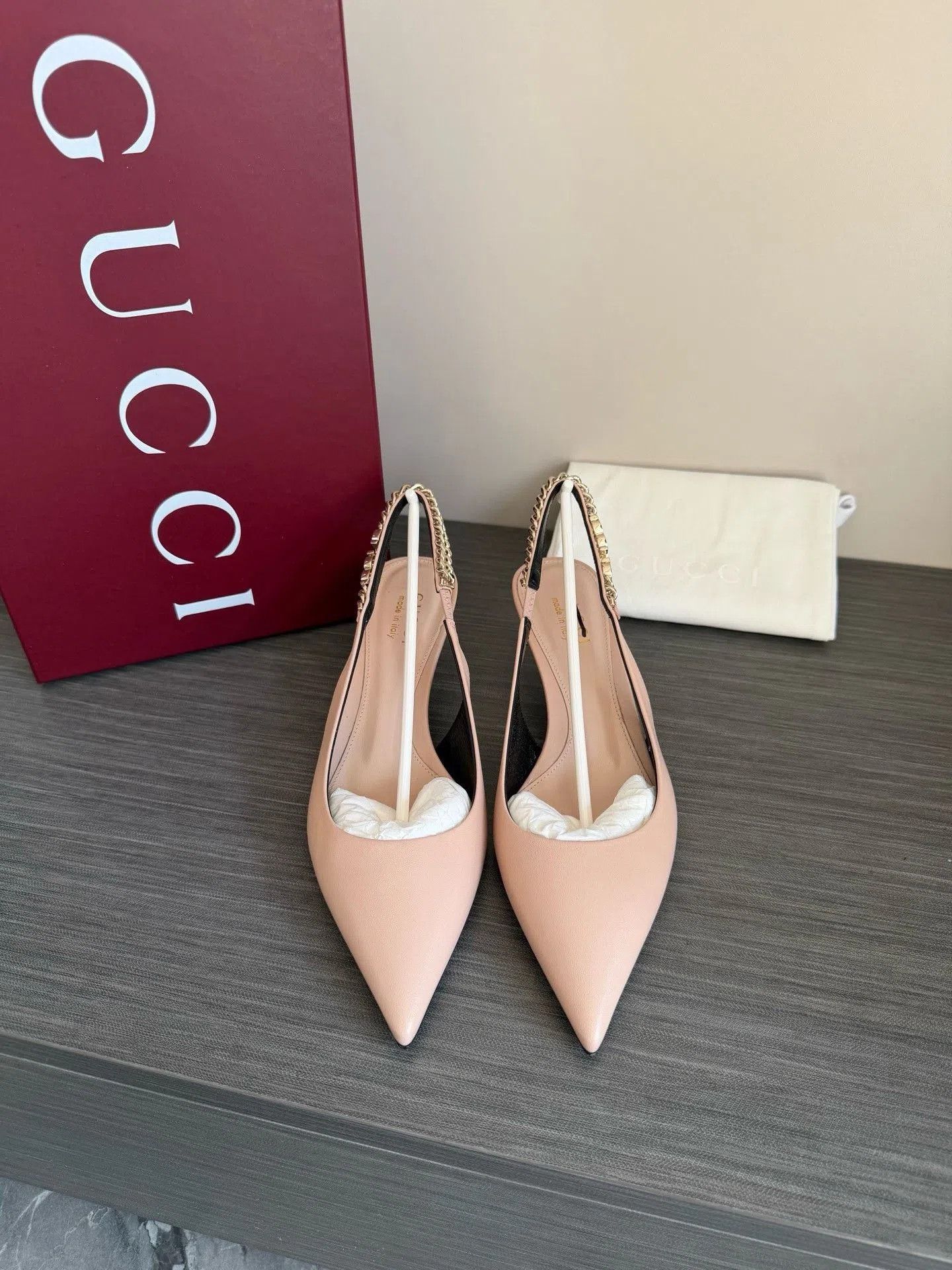 Gucci Gucci Nude Pink Pointed Toe Kitten Heels. Size US 5.5 / IT 35.5 - 1 Thumbnail