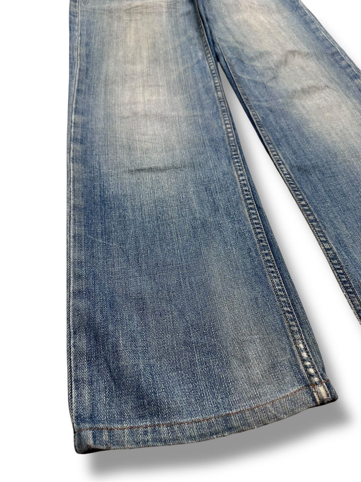 Levi's Vintage Levi’s 502 Regular Fit Denim Jeans Light BlueWash Size US 32 / EU 48 - 16 Thumbnail