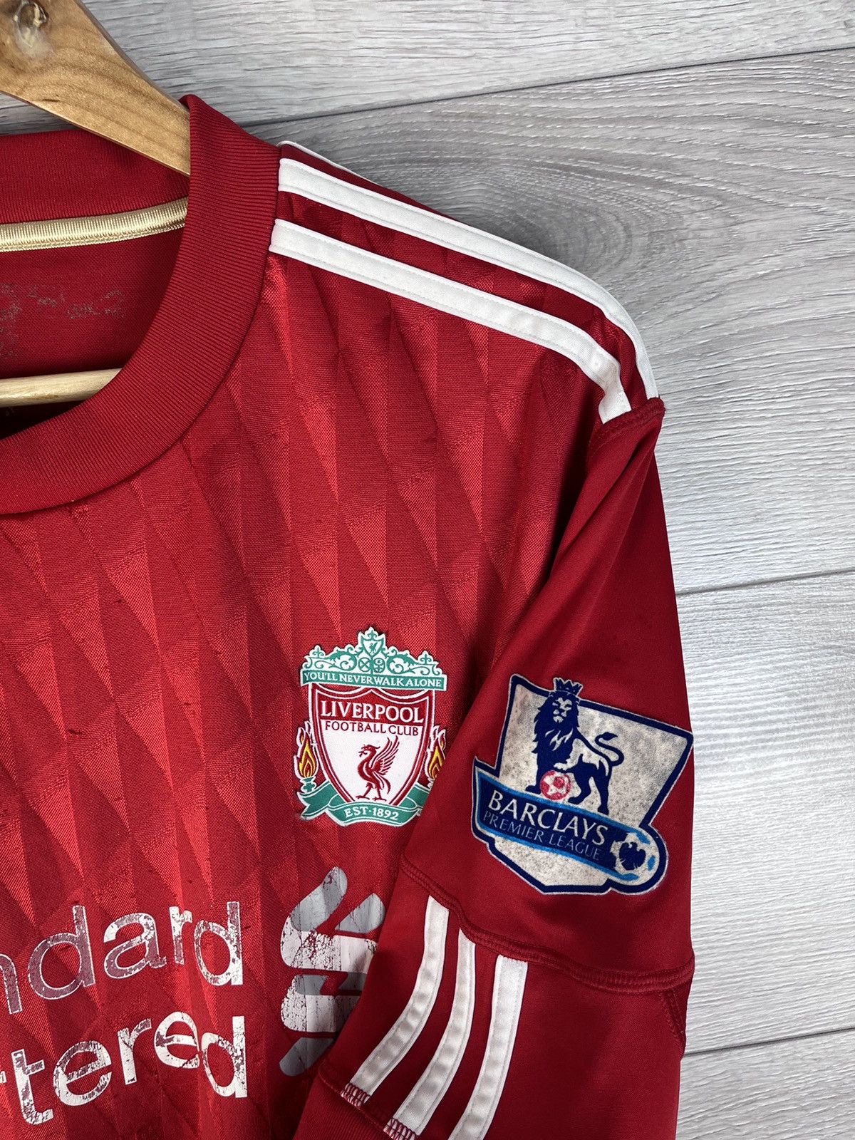 Adidas Vintage men’s soccer jersey FC Liverpool Adidas size L Size US L / EU 52-54 / 3 - 10 Thumbnail
