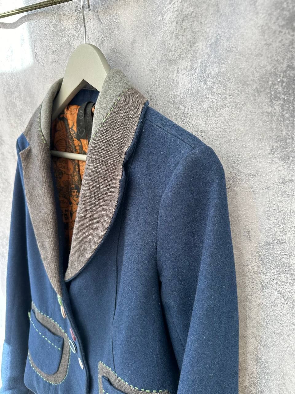 Desigual × Vintage Desigual Patchwork Wool Blazer Navy Blue with Graphic Lining Size XS / US 0-2 / IT 36-38 - 6 Thumbnail
