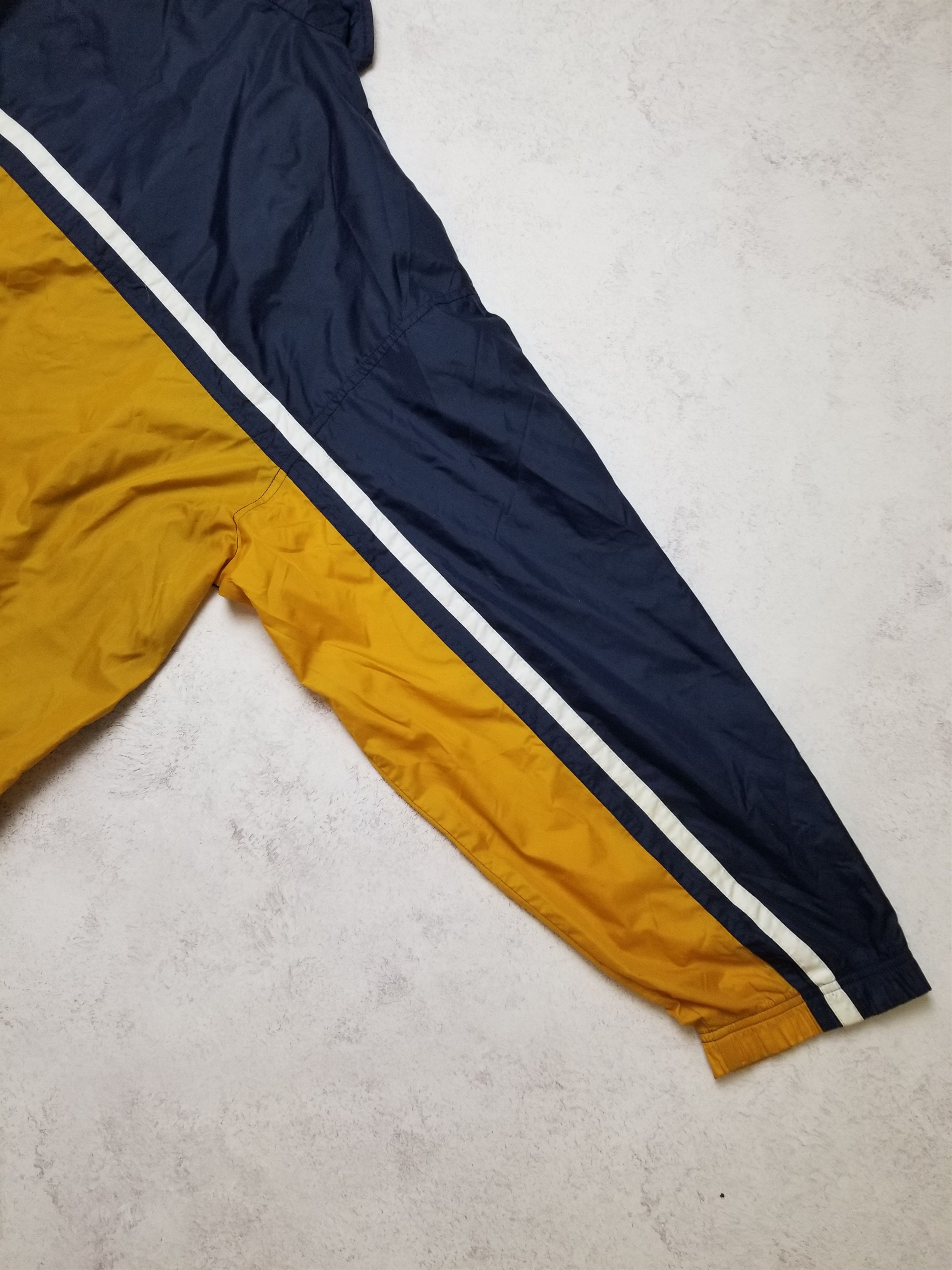 Nike Vintage Nike 90s Windbreaker Jacket Lined Navy Blue Mustard Size US XL / EU 56 / 4 - 5 Thumbnail