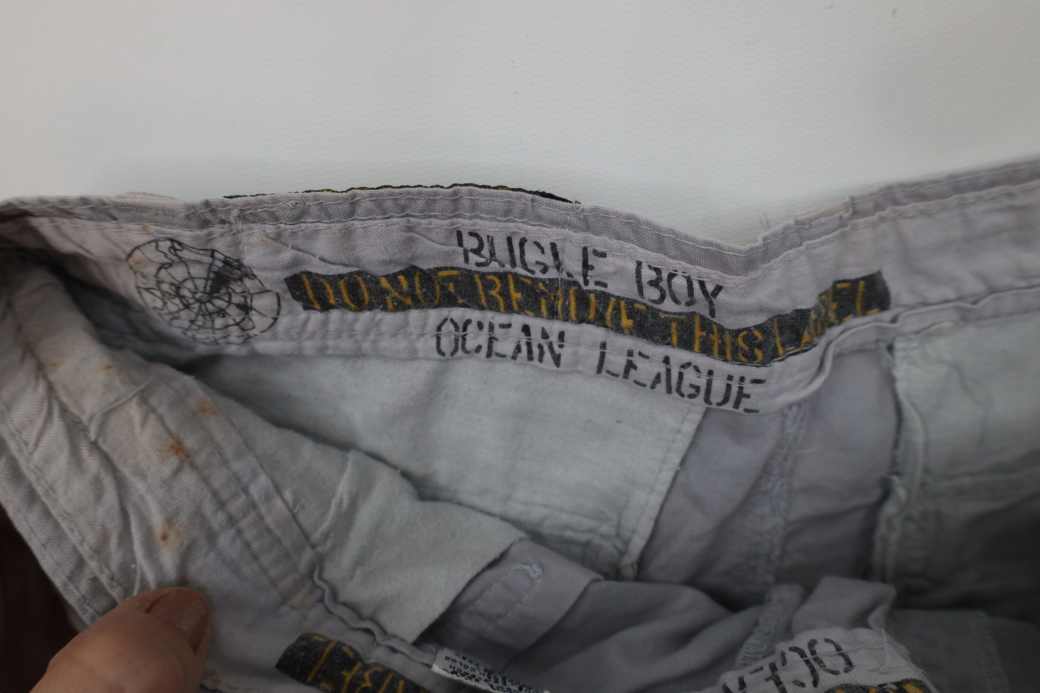 Vintage Vintage 90s Bugle Boy Ocean League Pleated Shorts Gray Size US 32 / EU 48 - 9 Thumbnail