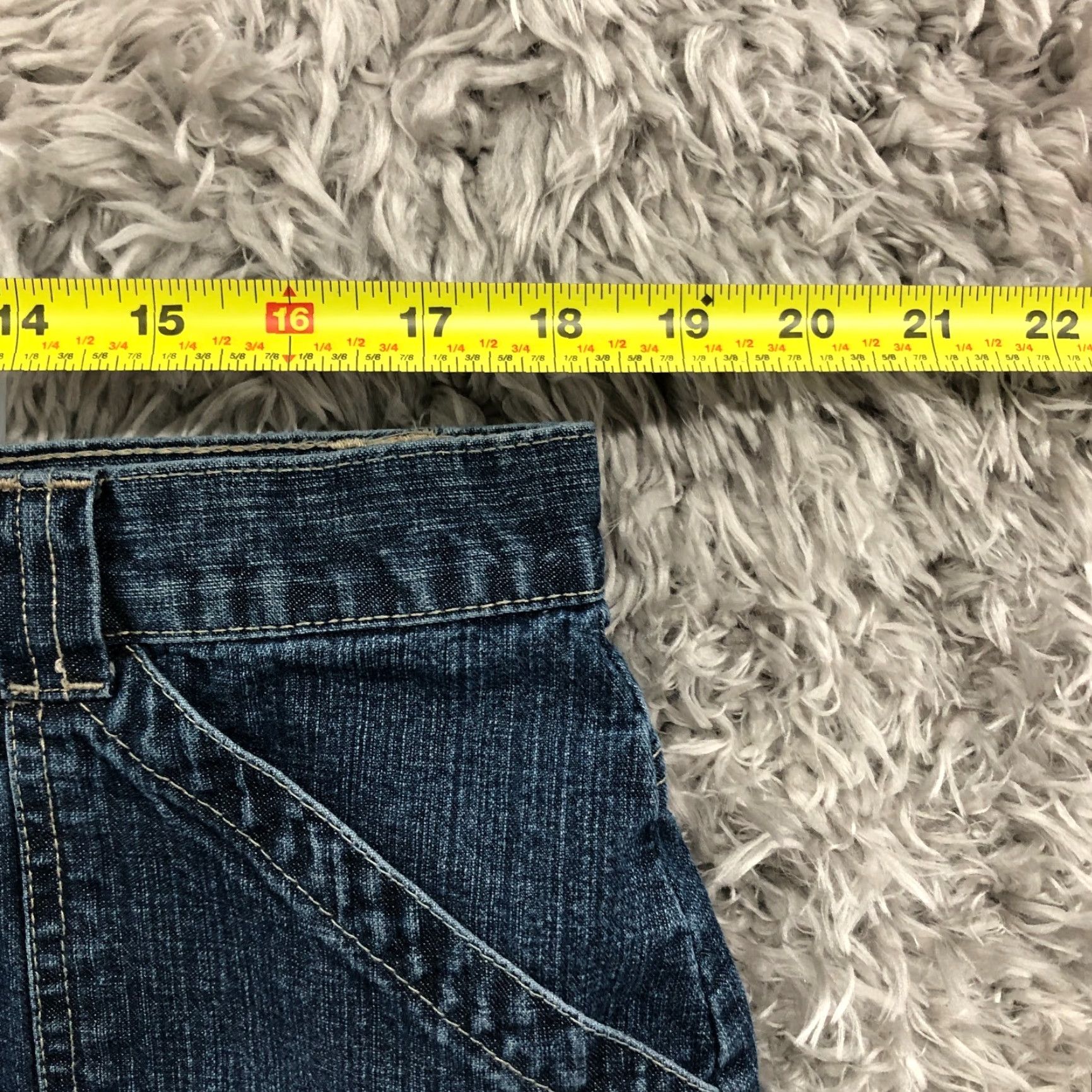 Gloria Vanderbilt VINTAGE Gloria Vanderbilt Women Plus Size 18 Denim Pencil Skirt Blue Knee Length Stretch Elastic Waist Pockets 3 Logo button Size 40" / US 18 - 2 Thumbnail