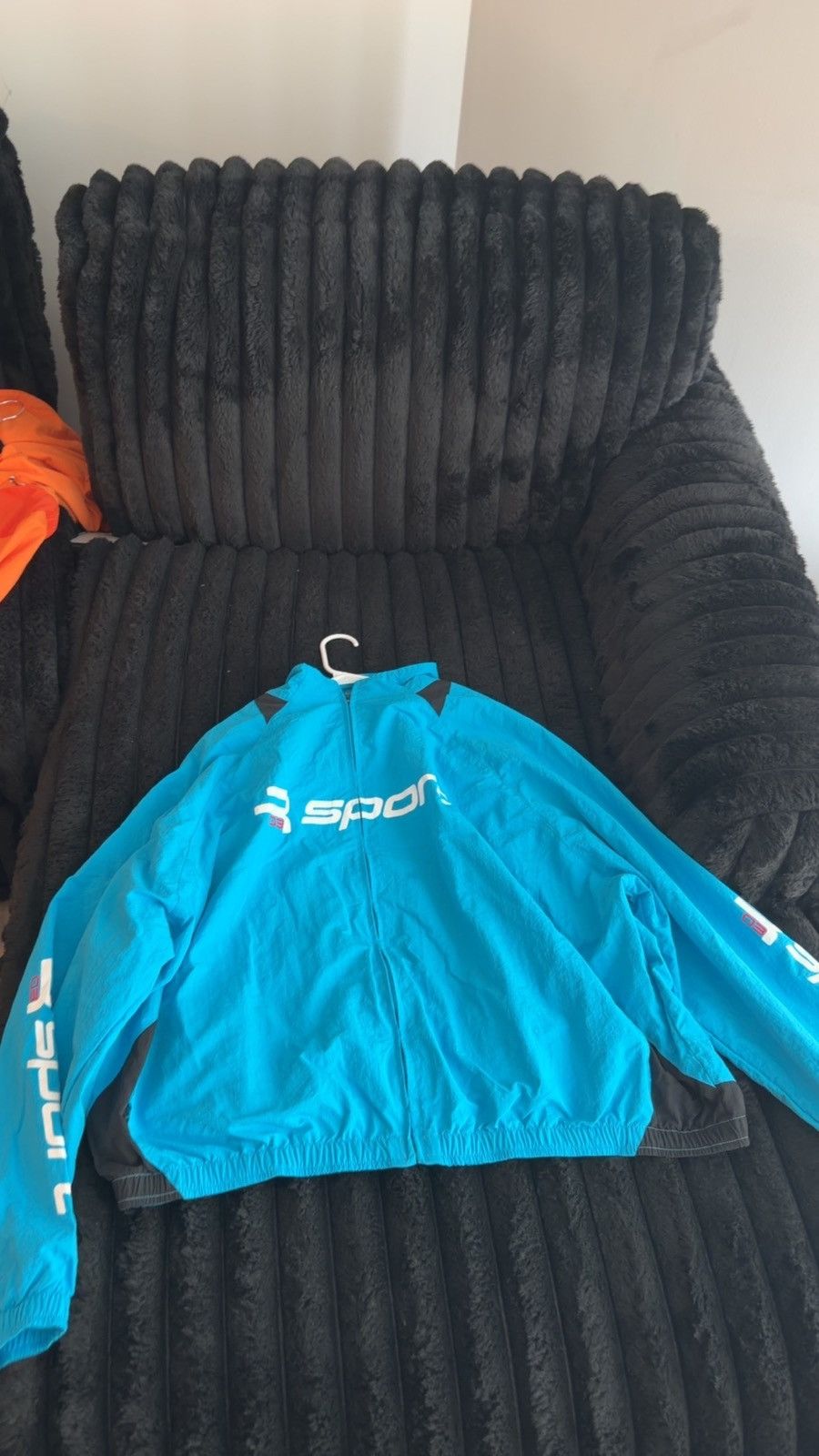 The GV Gallery Raspberry sports program summer Jacket Size US XXL / EU 58 / 5 - 3 Thumbnail