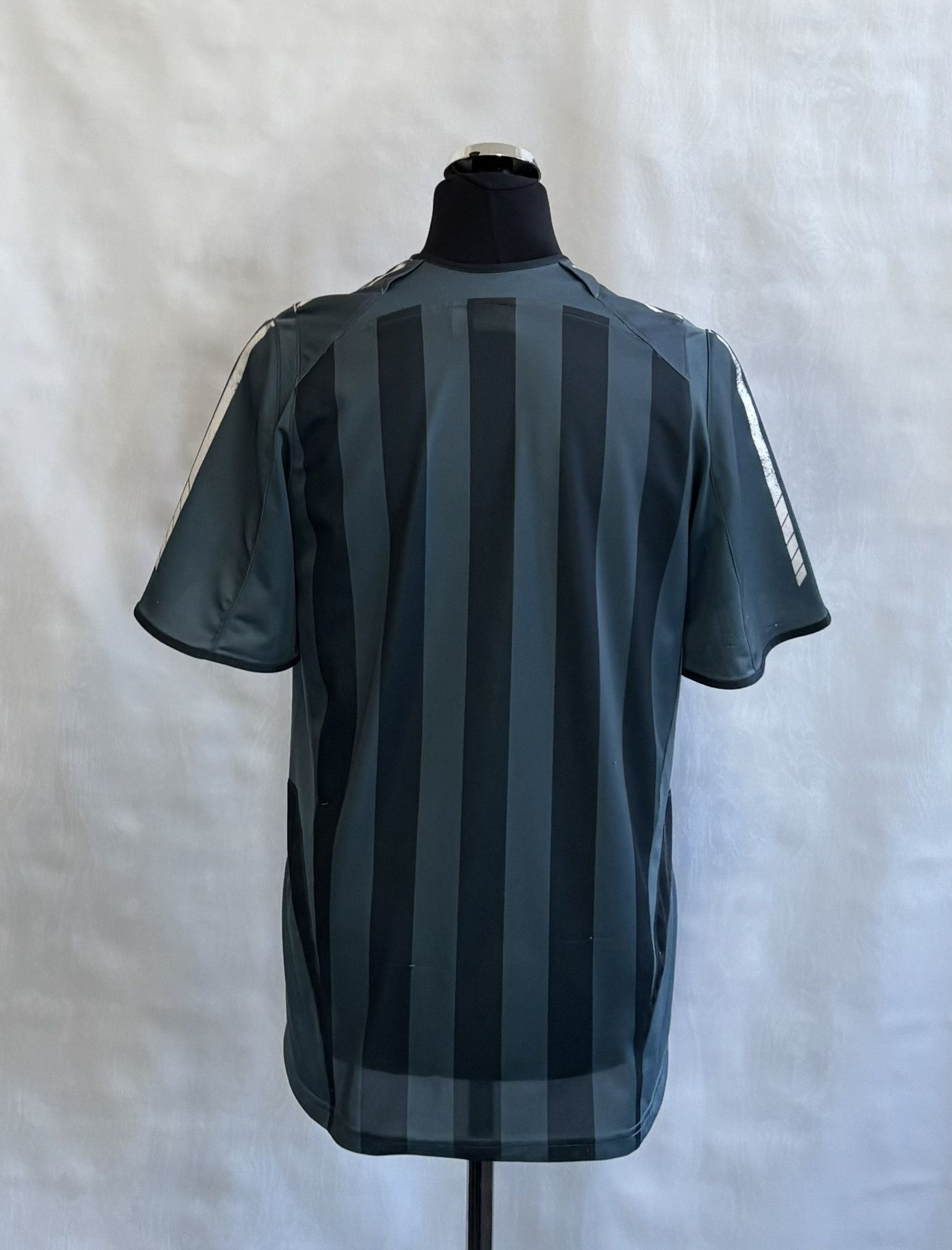 Adidas Newcastle United 2005/2006 Adidas Football Jersey Size M Size US M / EU 48-50 / 2 - 2 Thumbnail