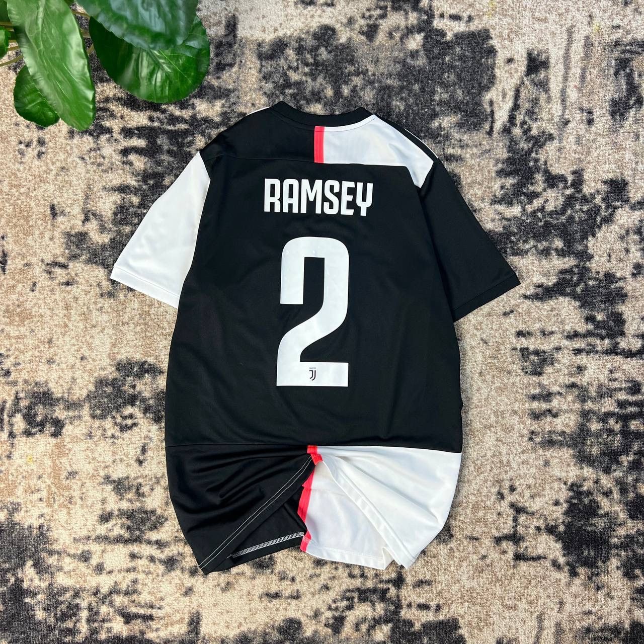 Adidas Ramsey 2 Adidas x Juventus Home Soccer Jersey T-Shirt Size US M / EU 48-50 / 2 - 1 Thumbnail