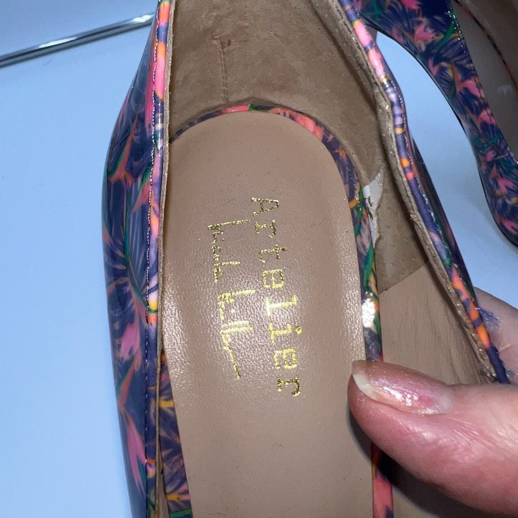 Nicole Miller Nicole Miller Artelier Pump Size US 11 / IT 41 - 12 Thumbnail