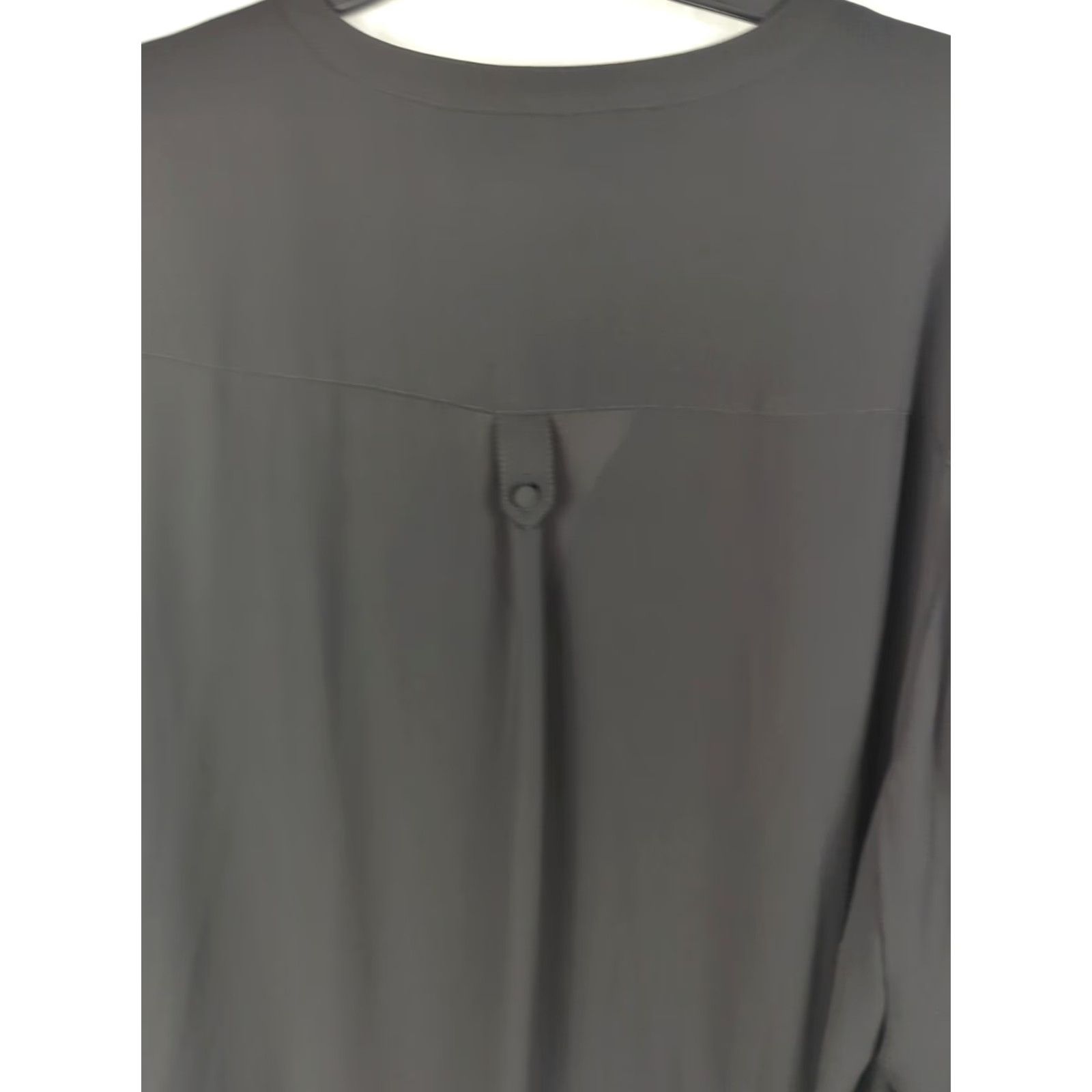 Torrid Torrid Blouse Womens Plus 5X Black Georgette 3/4 Roll Tab Sleeve Sheer V-Neck Pullover with Pockets (Chiffon/Polyester) Size XXL / US 16-18 / IT 52-54 - 7 Thumbnail