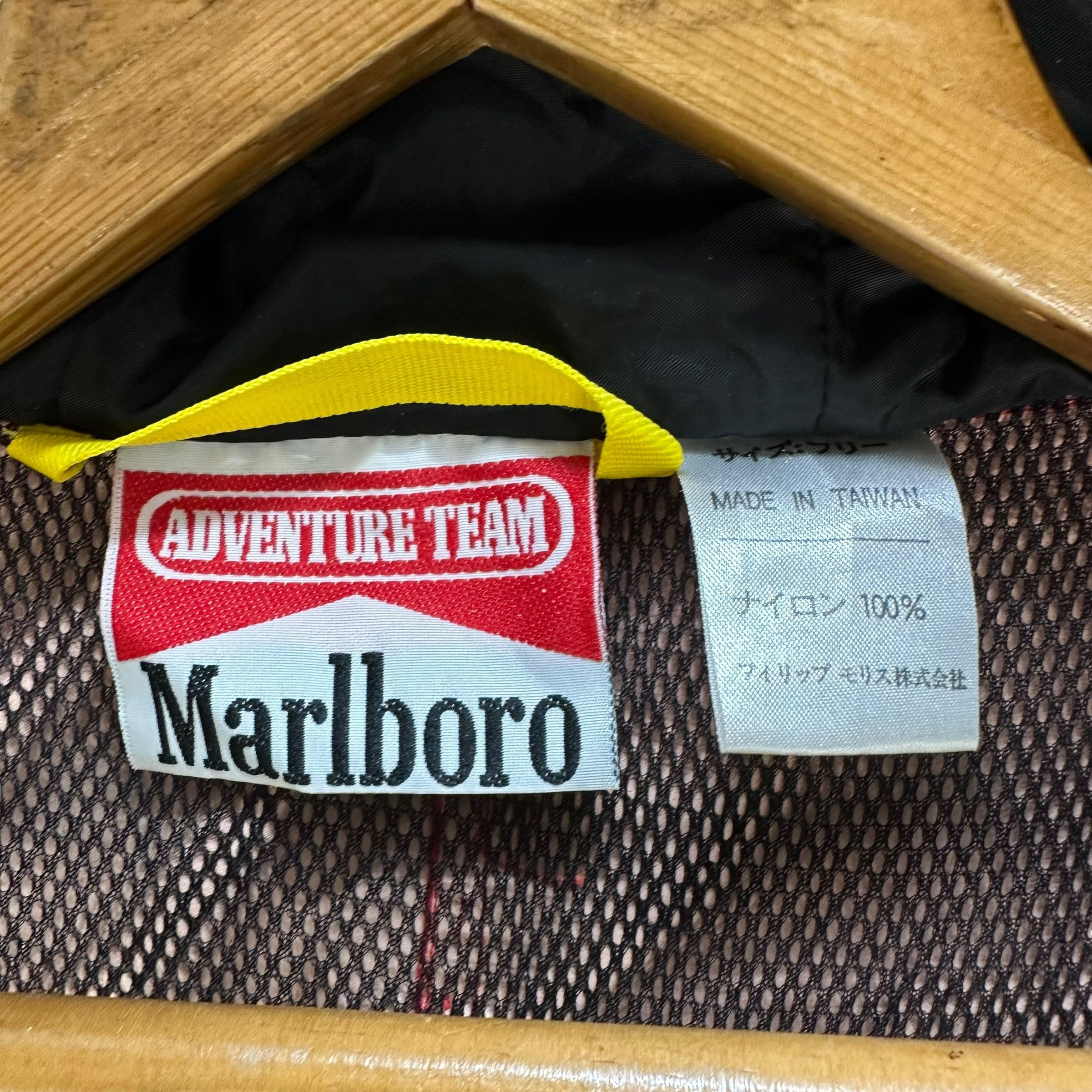 Marlboro Vintage Marlboro Adventure Team Hoodie Jacket #A60-1388 Size US L / EU 52-54 / 3 - 15 Thumbnail