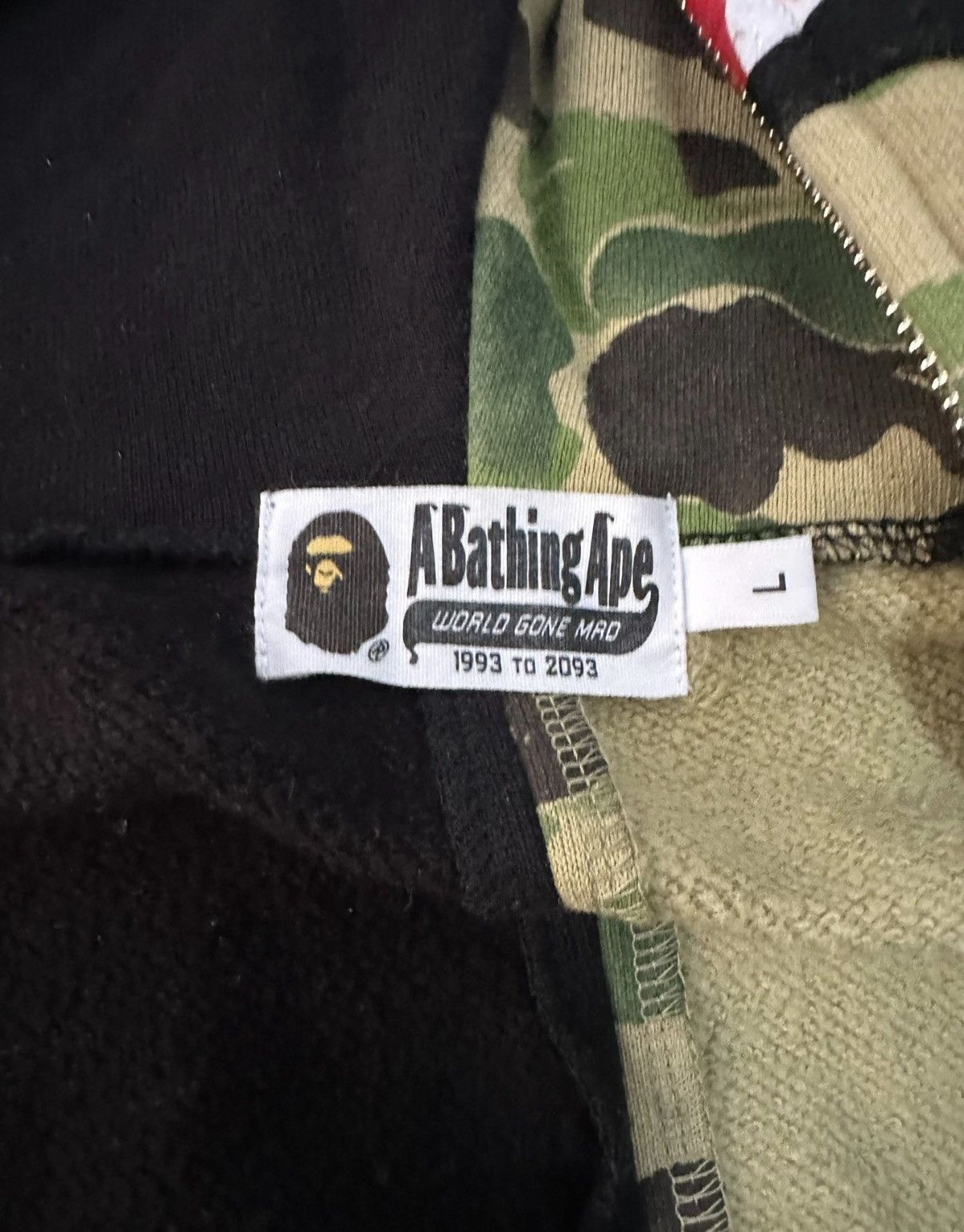 Bape BAPE Shark Color Block Camo Hoodie K5 Size US L / EU 52-54 / 3 - 3 Thumbnail
