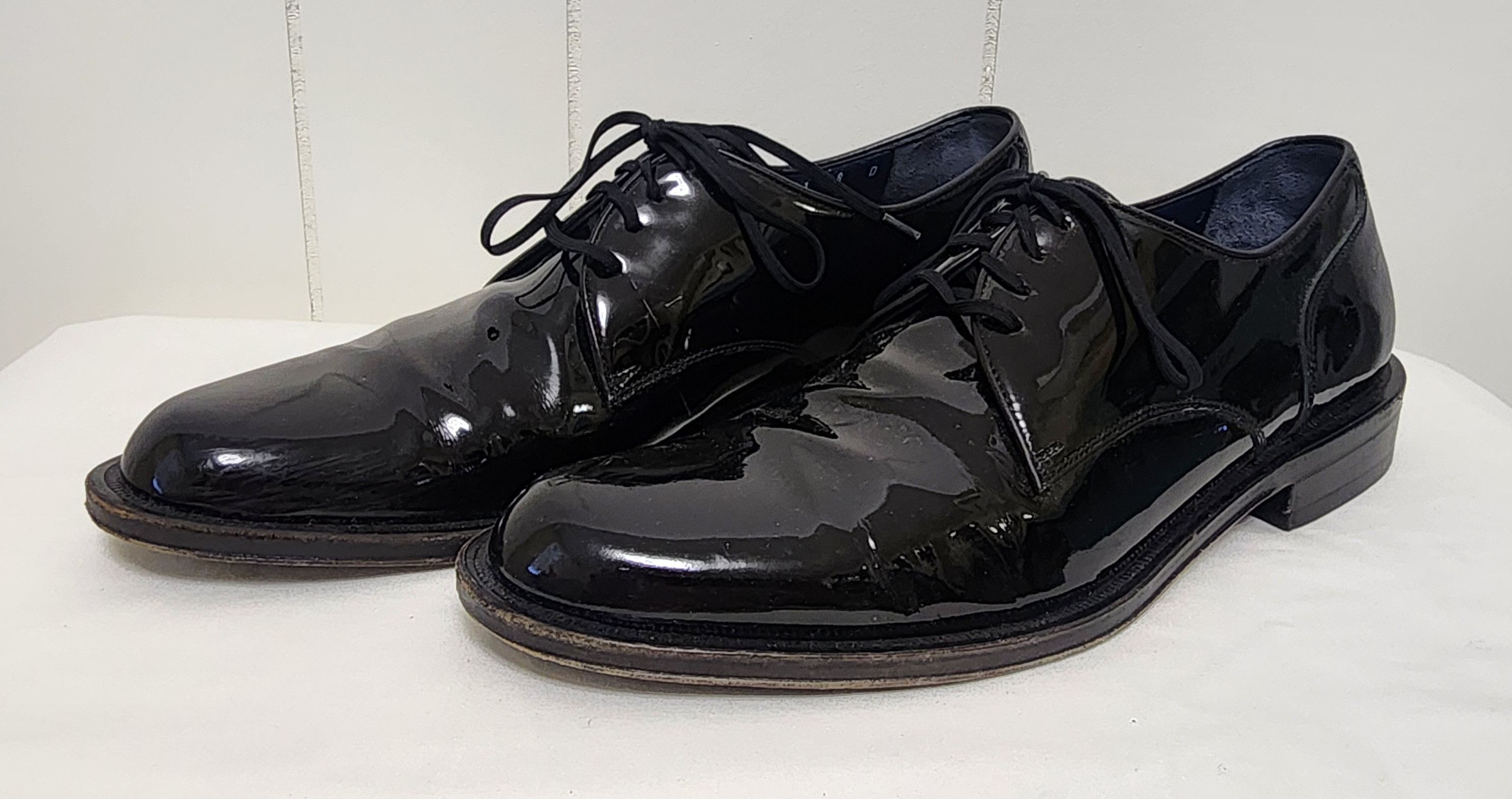 Salvatore Ferragamo Ferragamo men's shoes 8 black patent formal oxford Size US 8 / EU 41 - 3 Thumbnail