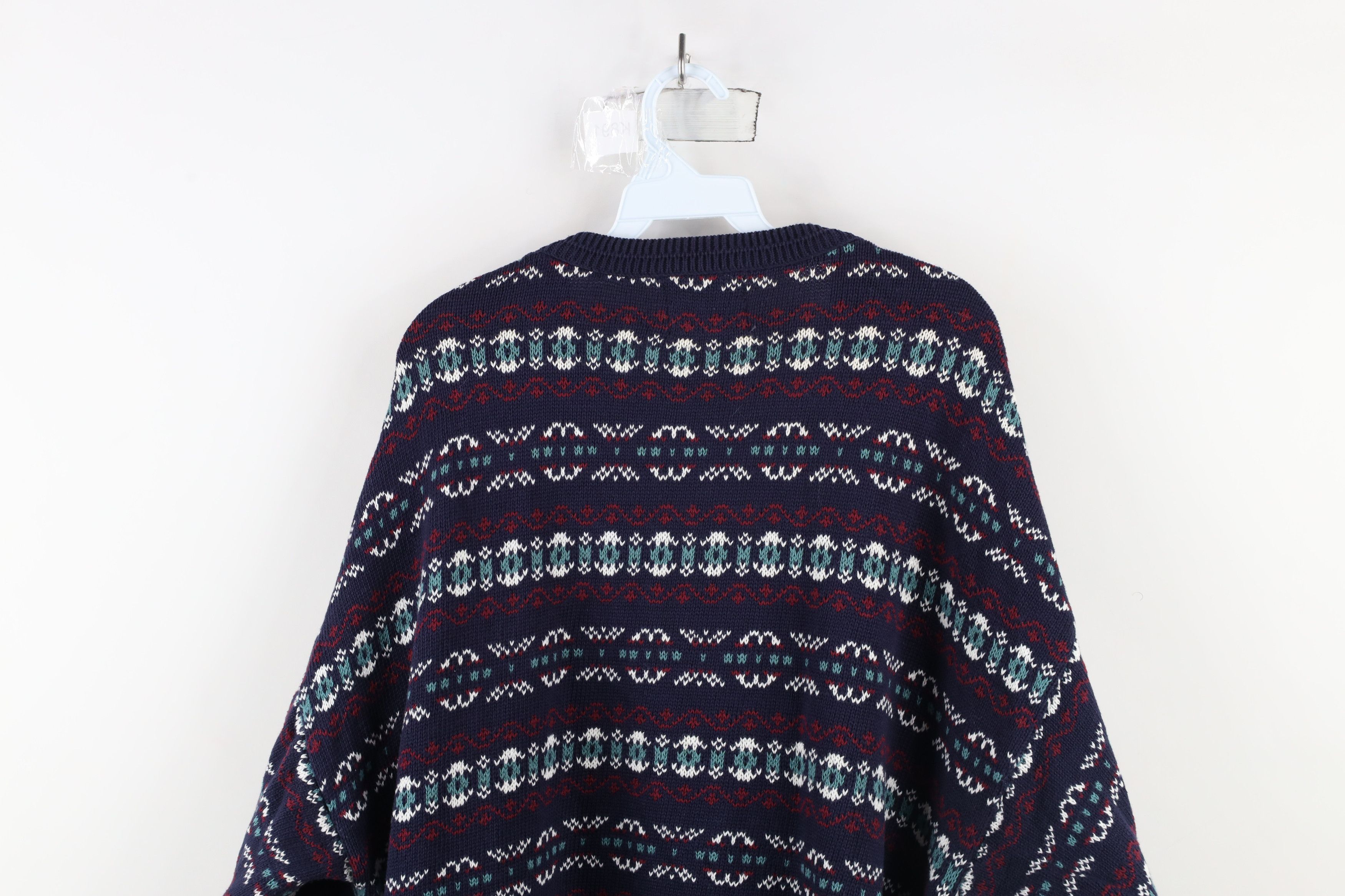Vintage Vintage 90s Streetwear Cotton Fair Isle V-Neck Sweater USA Size US XXL / EU 58 / 5 - 9 Thumbnail