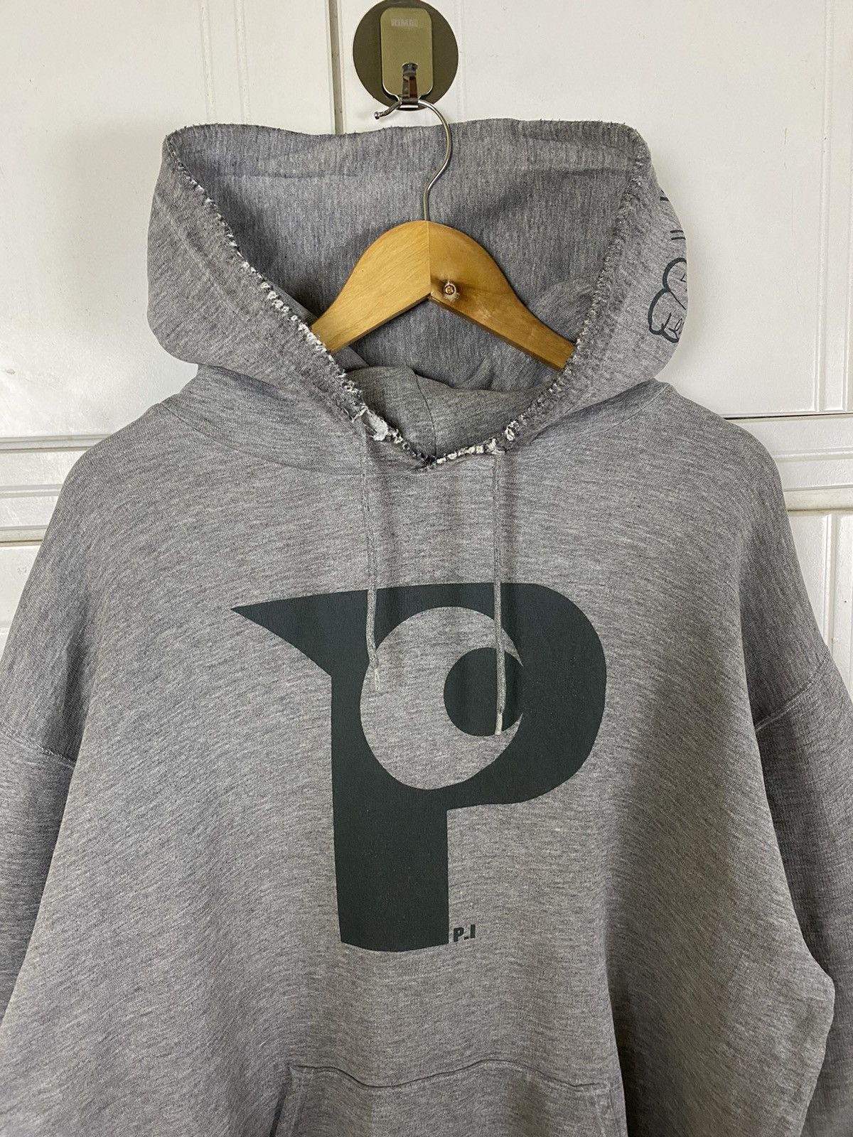 Vintage Vintage Thrashed Skateboarding Vermin Record Hoodies Size US XL / EU 56 / 4 - 2 Thumbnail