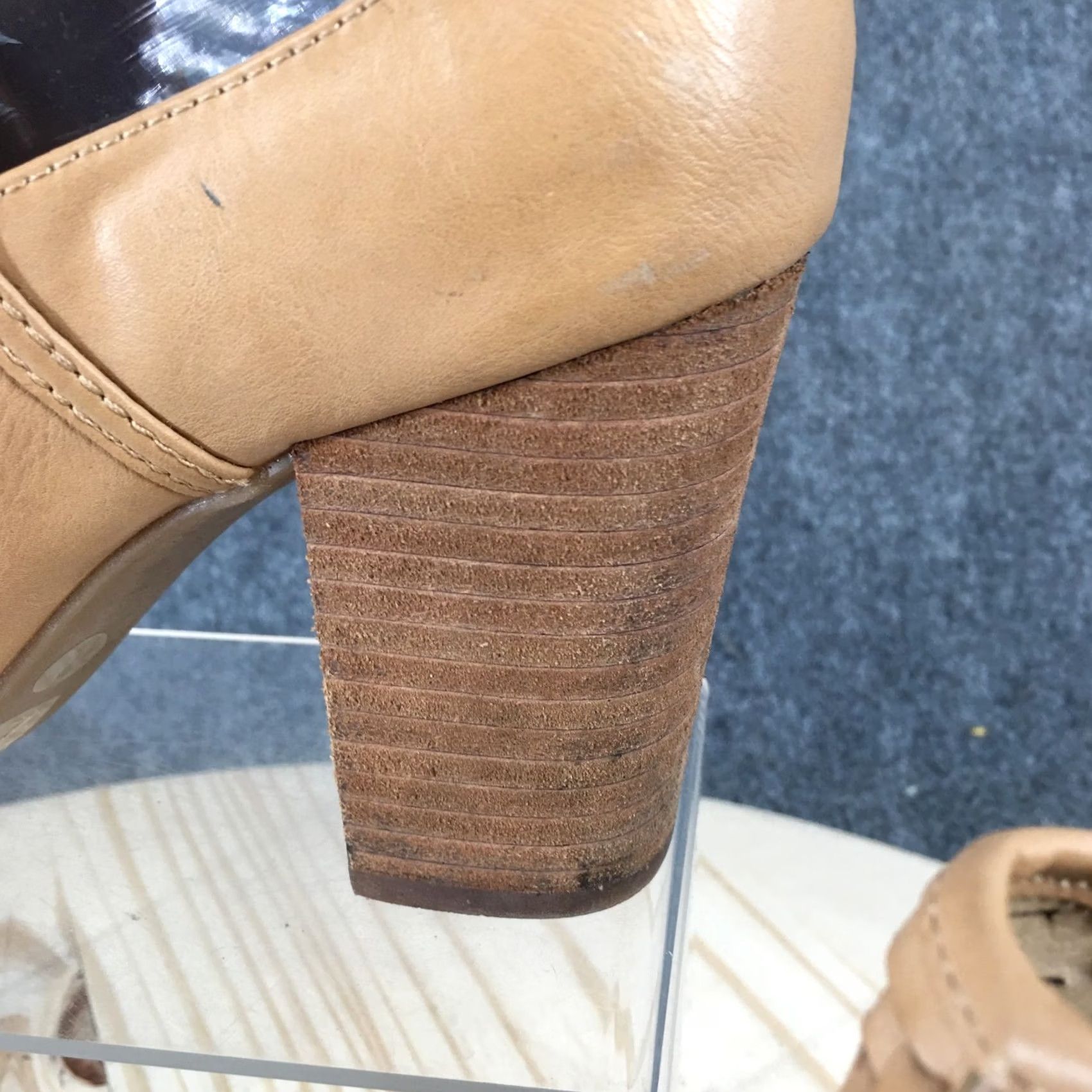 Chinese Laundry Chinese Laundry Boots Womens 8.5 M Block Heels Peep Toe Cutout Bootie Brown Boots Women 8.5 M Brown Block Heel Peep Toe Cutout Casual Shoe Size US 9 / IT 39 - 6 Thumbnail