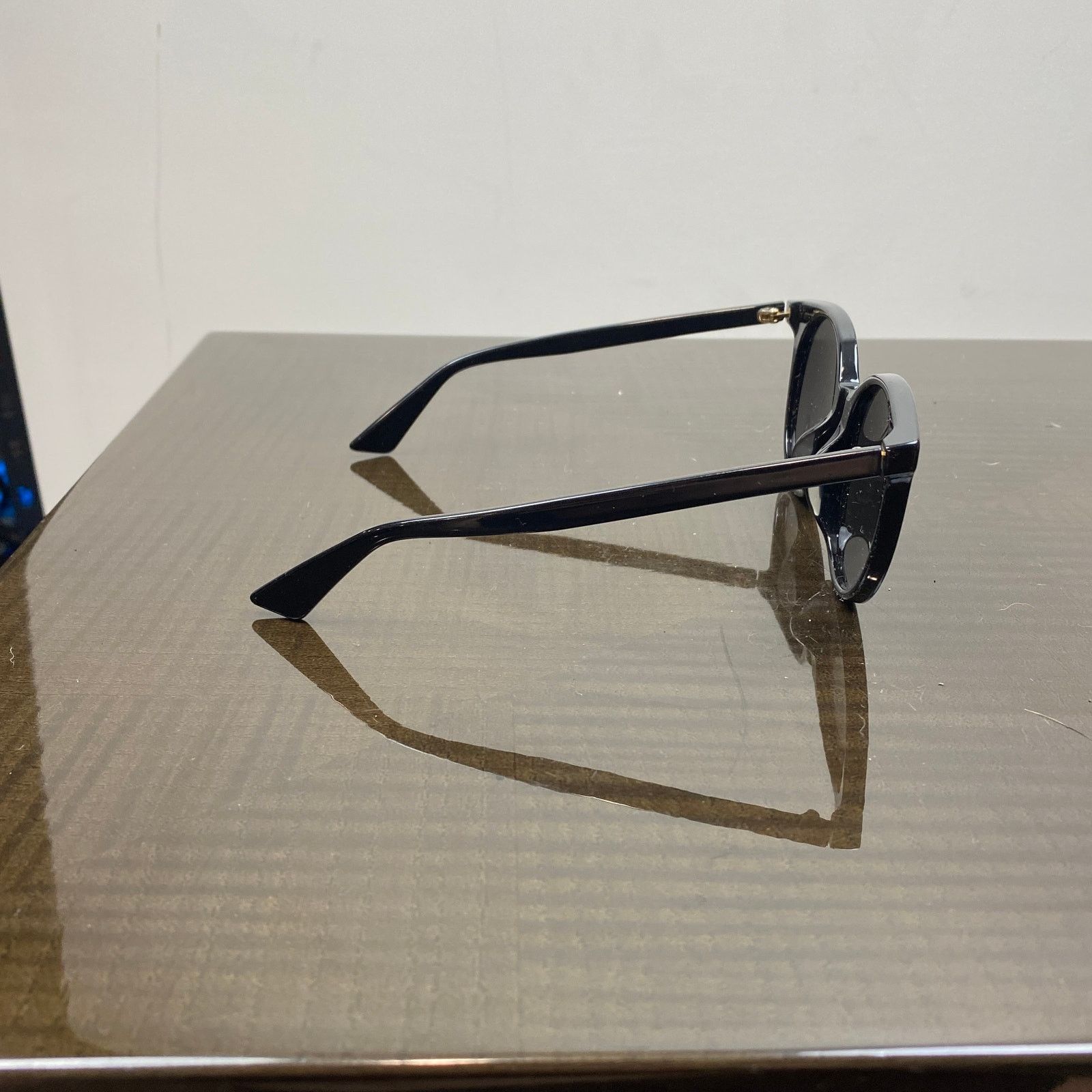 Gucci Gucci GG0091SA 001 Full Rim Round Black Sunglasses Size ONE SIZE - 9 Thumbnail