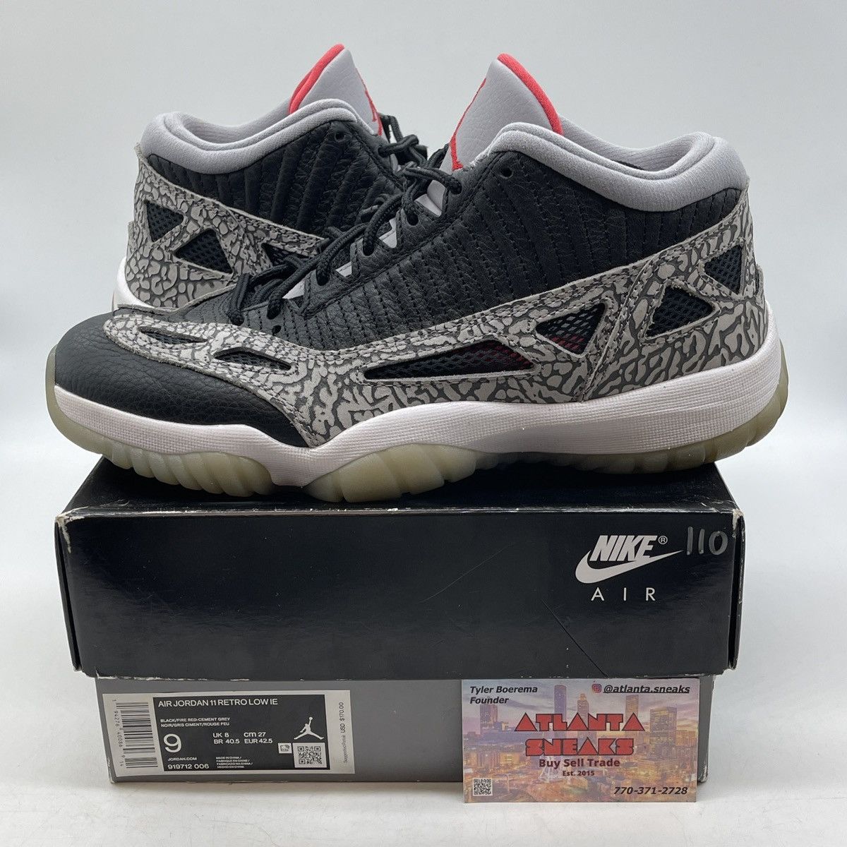 Jordan Brand Air Jordan 11 black cement Size US 9 / EU 42 - 1 Thumbnail