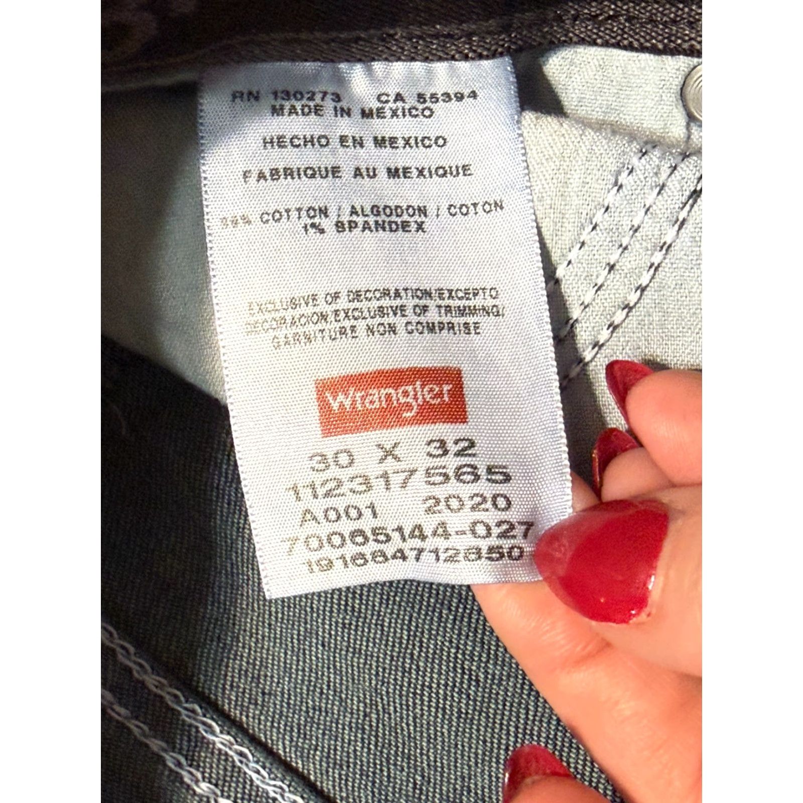 Wrangler Wrangler Jeans Men 30x32 Blue Denim Straight Pocket 5-Pocket Regular Inseam 32 Size US 30 / EU 46 - 6 Thumbnail
