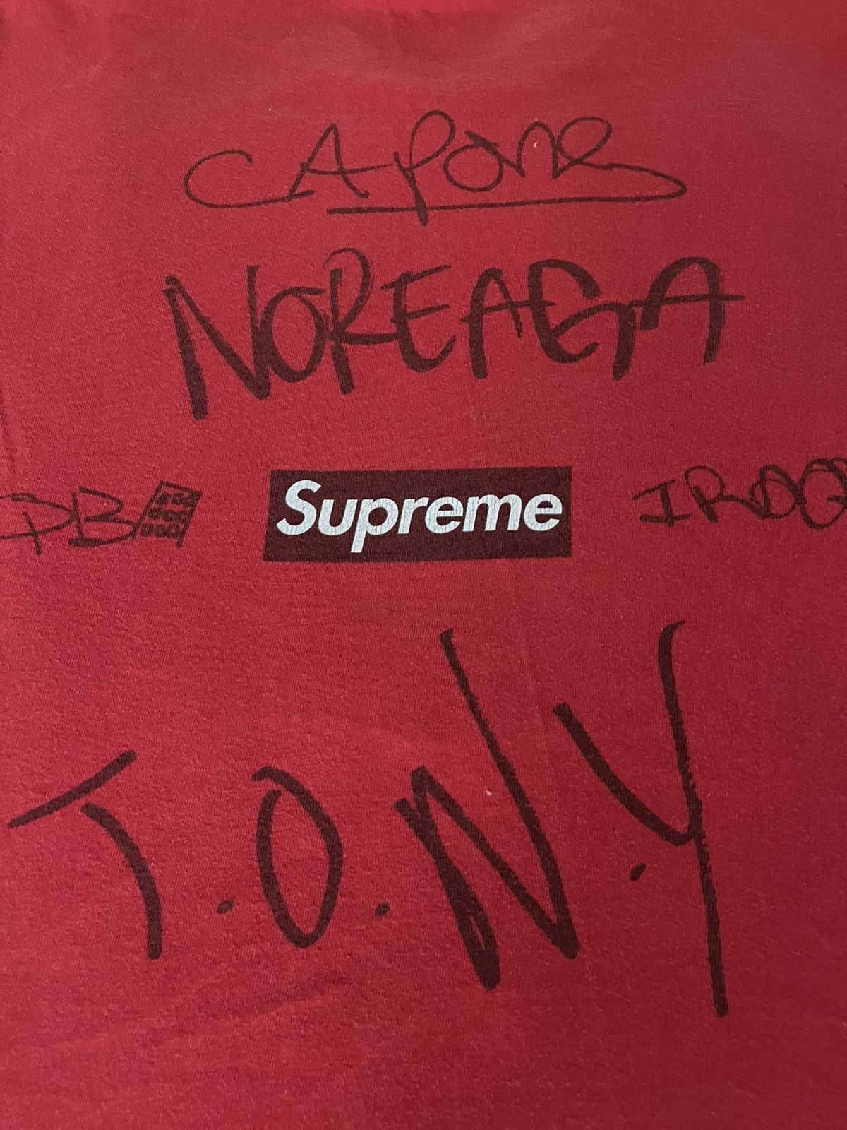 Supreme Supreme Capone N Noreaga War Report Tee Red Size US M / EU 48-50 / 2 - 4 Thumbnail