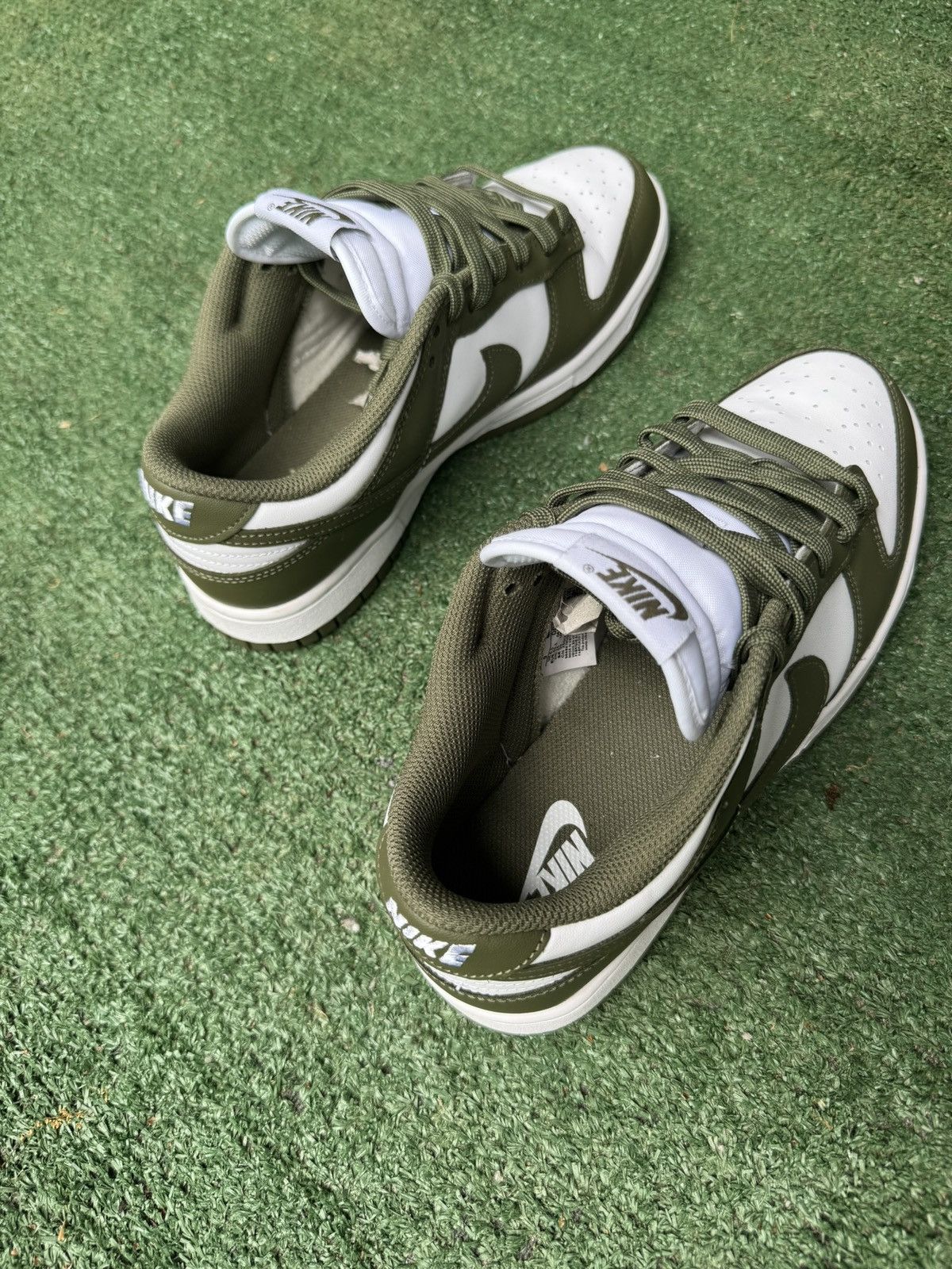 Nike Olive Nike Dunk Low (W9/M7.5) Size US 9 / IT 39 - 2 Thumbnail