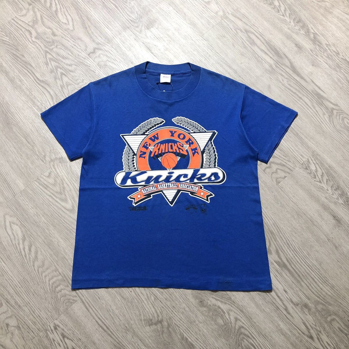 1990s Vintage NBA Basketball New York Knicks T-shirt Blue