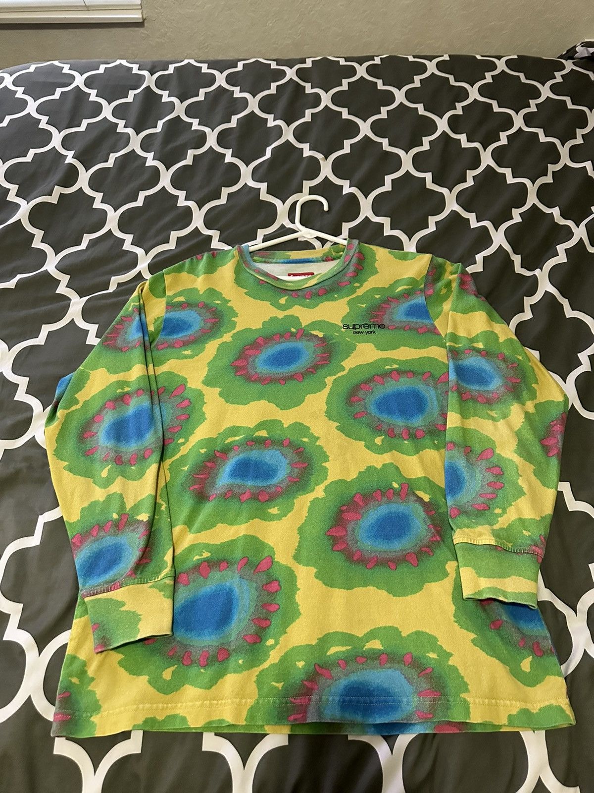 Supreme Painted Flowers LS Tee by Supreme Size US M / EU 48-50 / 2 - 5 Thumbnail