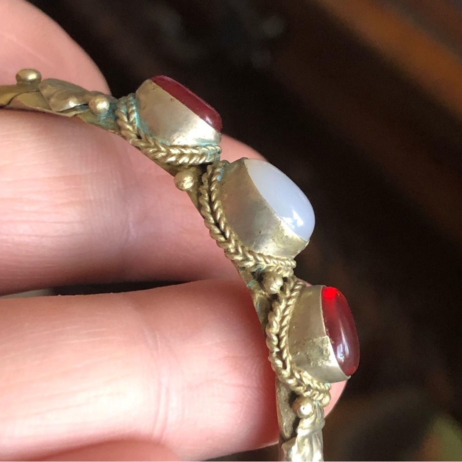 Vintage Vintage handcrafted genuine ruby and opaline bracelet Size ONE SIZE - 10 Thumbnail