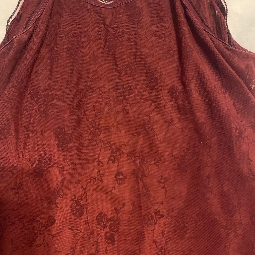 Other Altar'd State Burgundy Floral Camisole size S Size S / US 4 / IT 40 - 4 Thumbnail