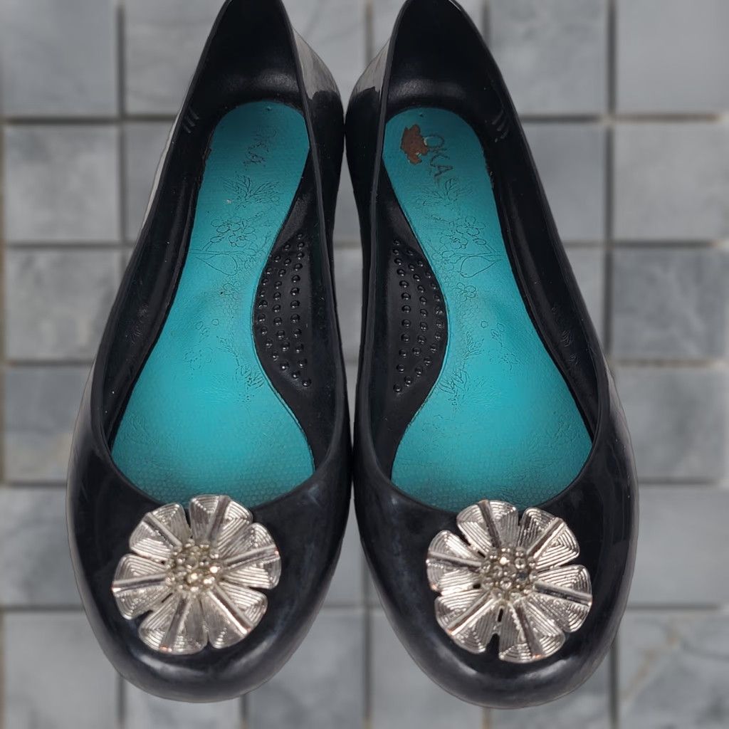 Vintage VINTAGE OKA b Charcoal Black Jelly Medallion Ballet Flats Skimmers Size 9/39 Ladies Shoes Ballet Flats Medallion Slip On Rubber Flat Womens Black 9/39 Size US 9 / IT 39 - 1 Thumbnail
