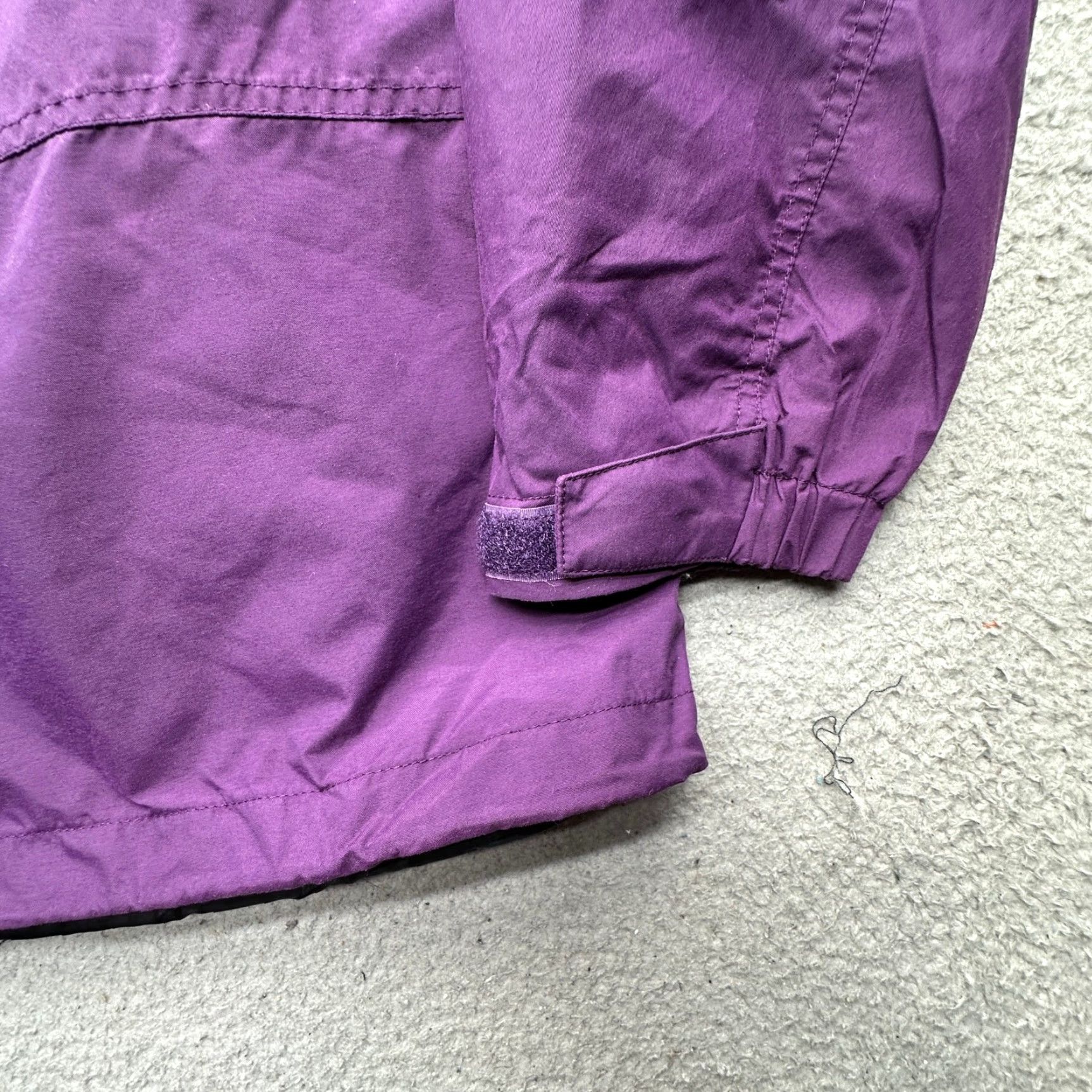 Eddie Bauer VINTAGE Eddie Bauer Gore-Tex Purple Hooded Nylon Jacket Womens Medium Shell Size M / US 6-8 / IT 42-44 - 3 Thumbnail