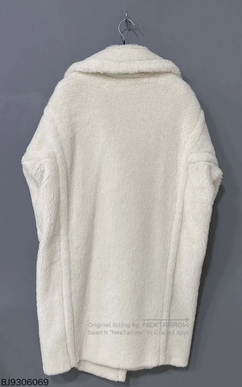 Max Mara Max Mara White teddy long coat Size XS / US 0-2 / IT 36-38 - 3 Thumbnail