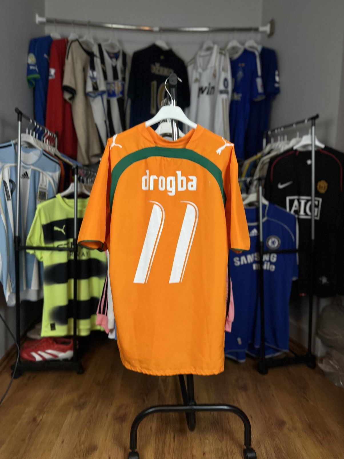 Puma Soccer Jersey Côte d'lvoire 2006/07 Drogba #11 Size US XL / EU 56 / 4 - 1 Thumbnail