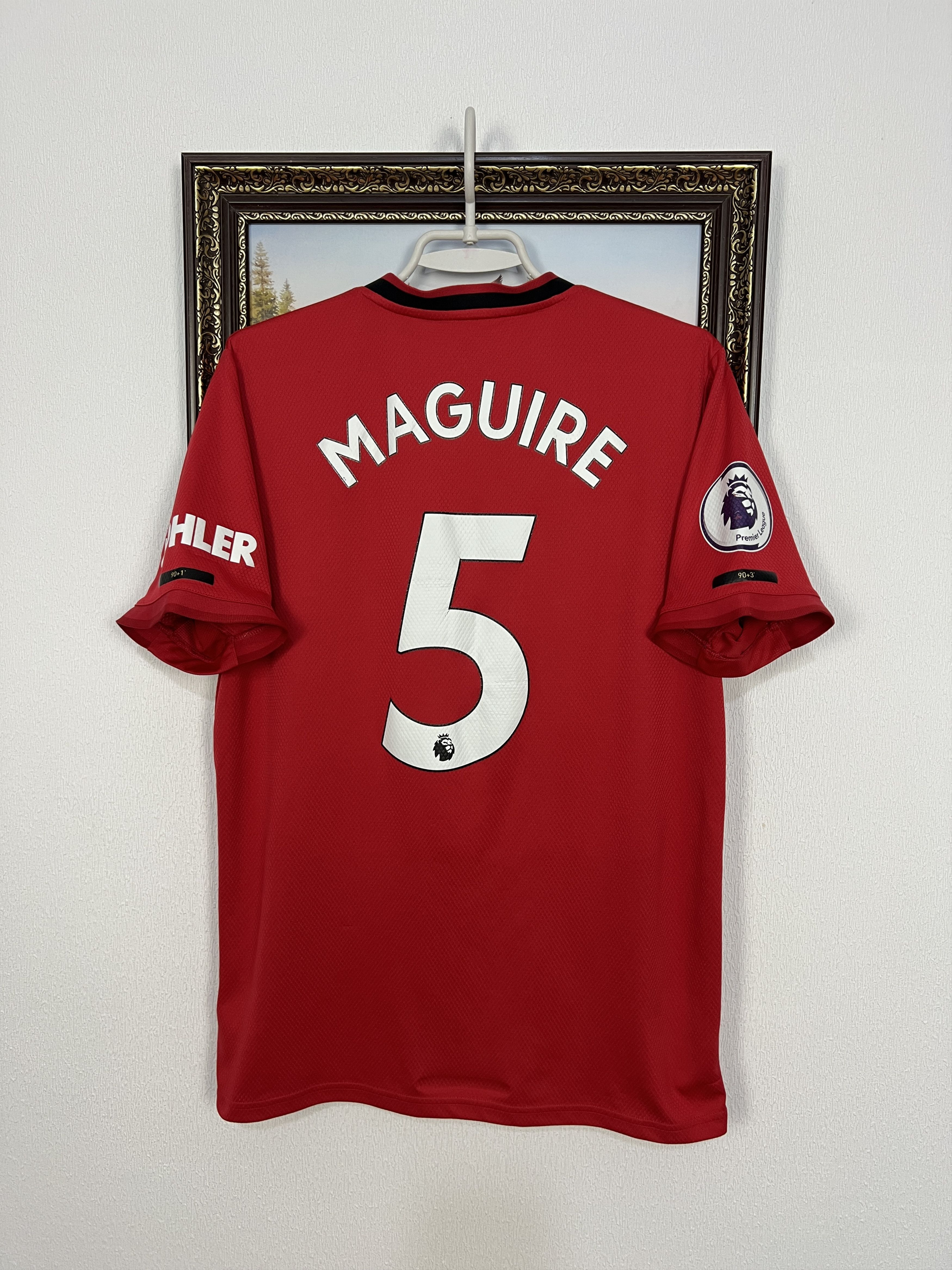 Adidas Manchester United Home football shirt 2019 #5 Maguire Adidas Size US M / EU 48-50 / 2 - 1 Thumbnail